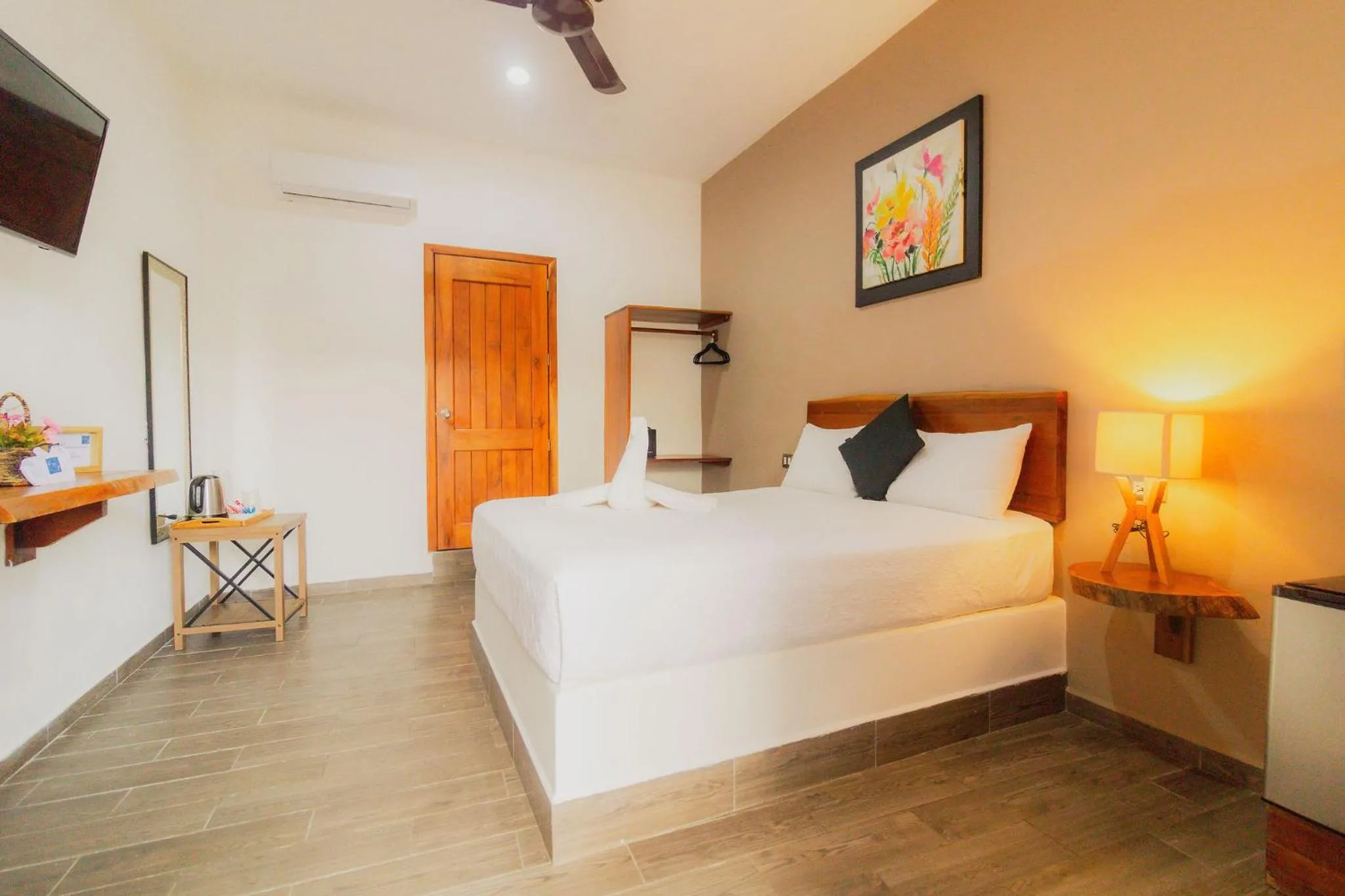 Bedroom, Bed in Hotel Maria Maria