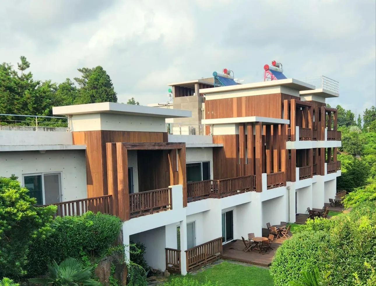 Property building in Jeju Eco Suites