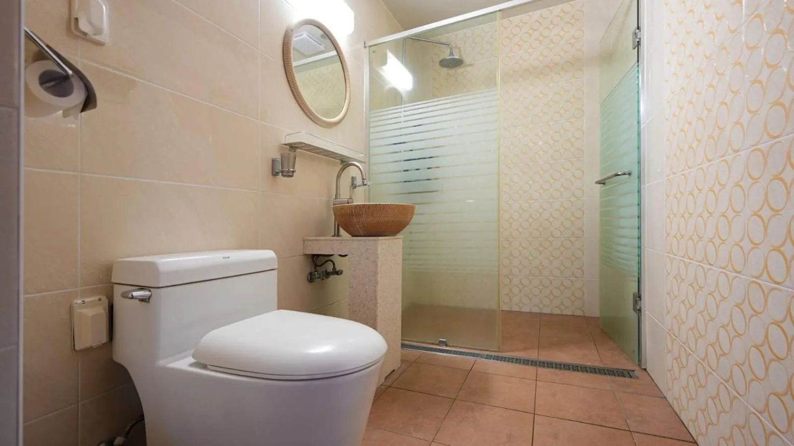 Toilet in Jeju Eco Suites