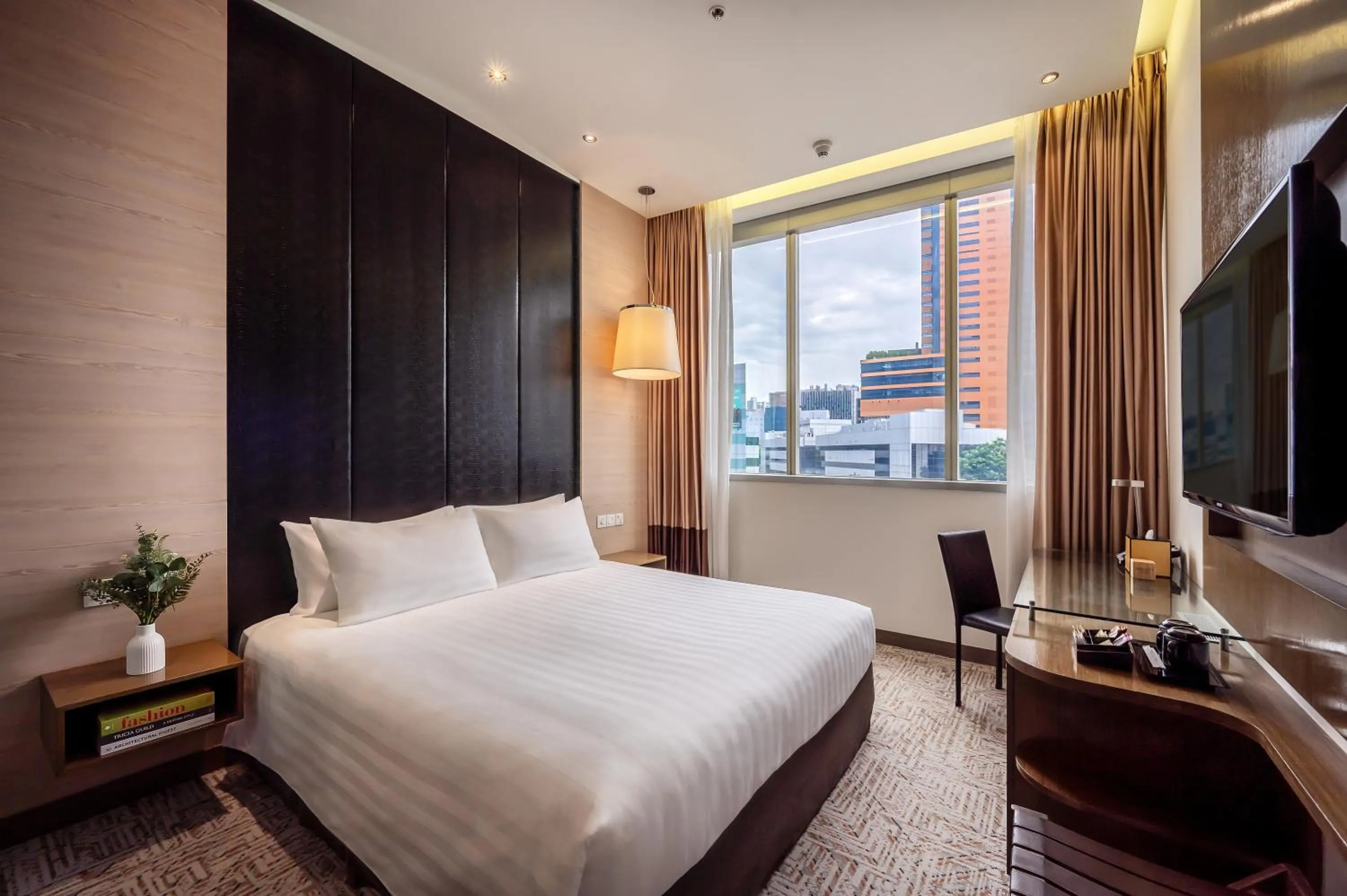 Bed in Dorsett Singapore - Newly Refurbished