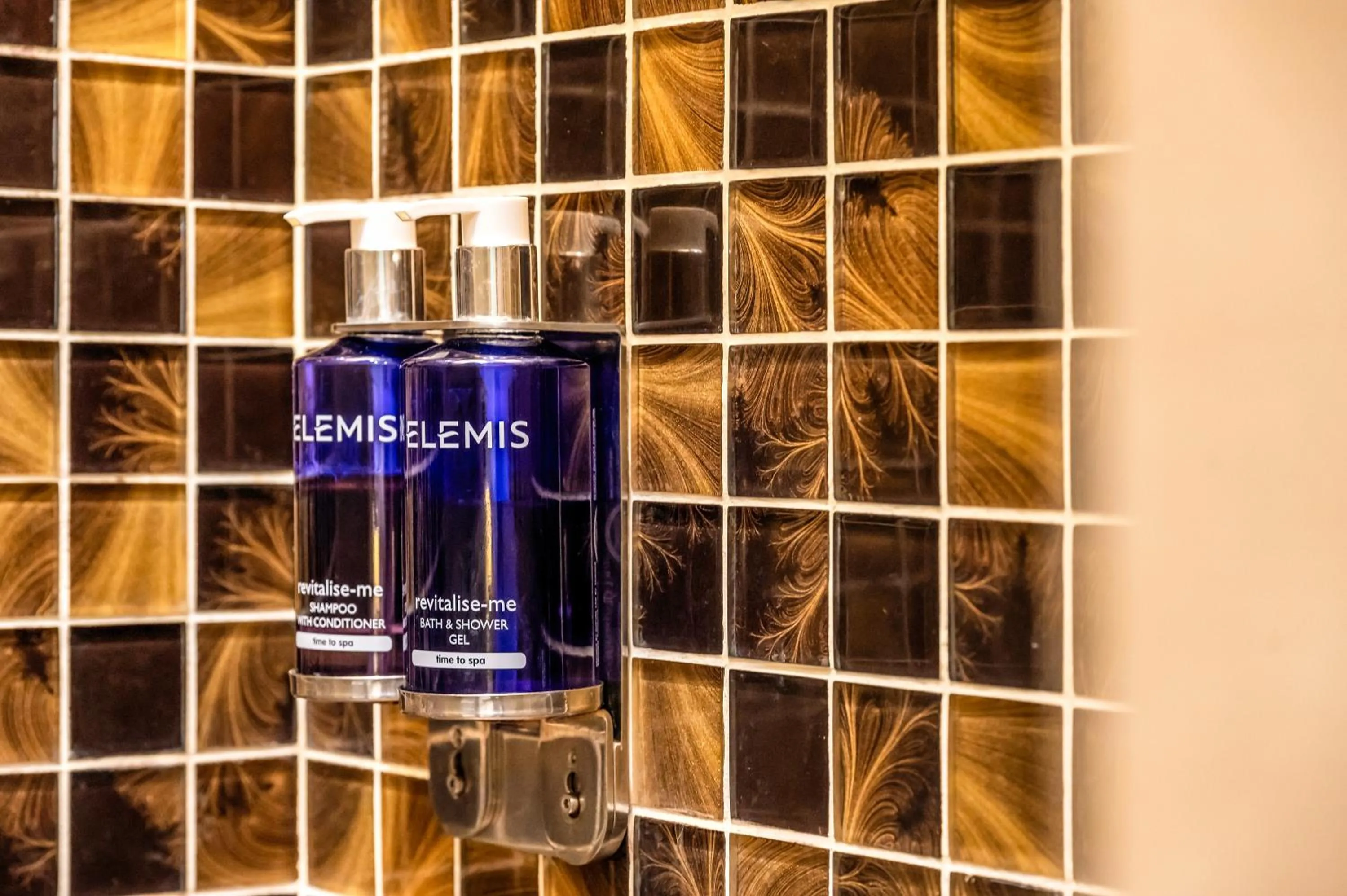 Shower in Dorsett Singapore - Newly Refurbished