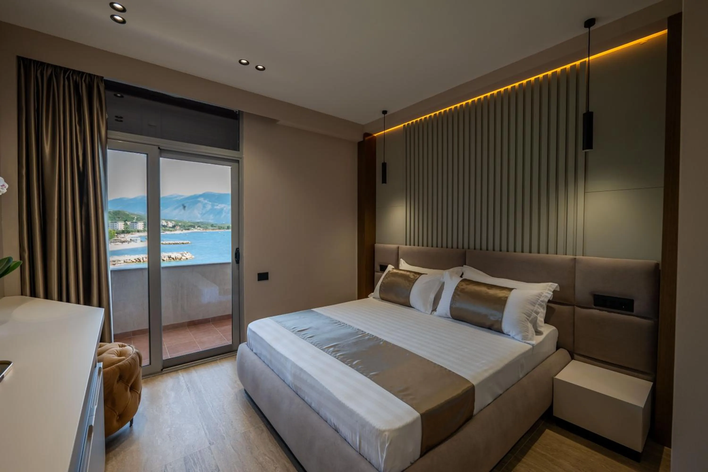 Bedroom in Grand Hotel Aita