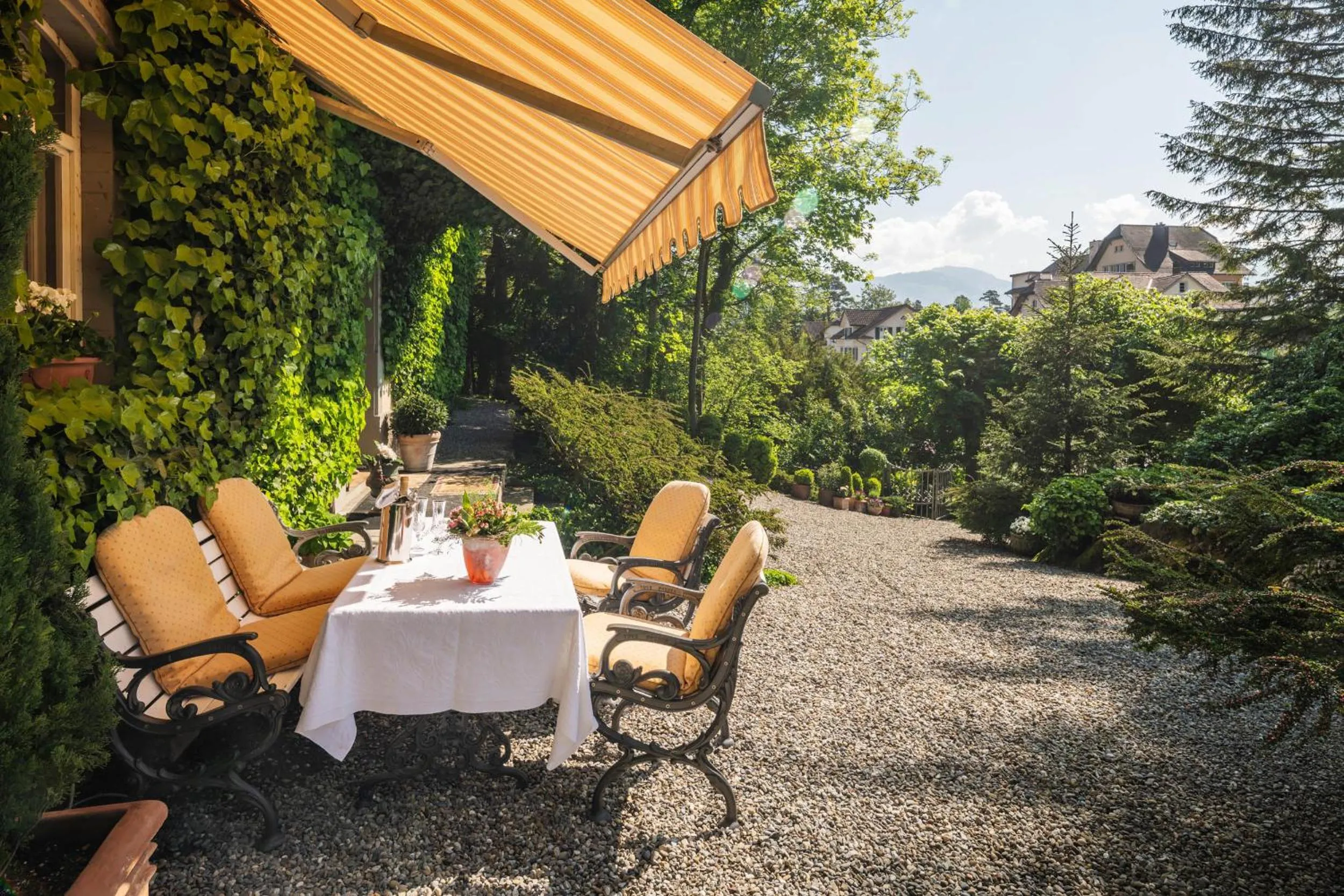 Balcony/Terrace in Art Deco Villa Mon Abri BnB