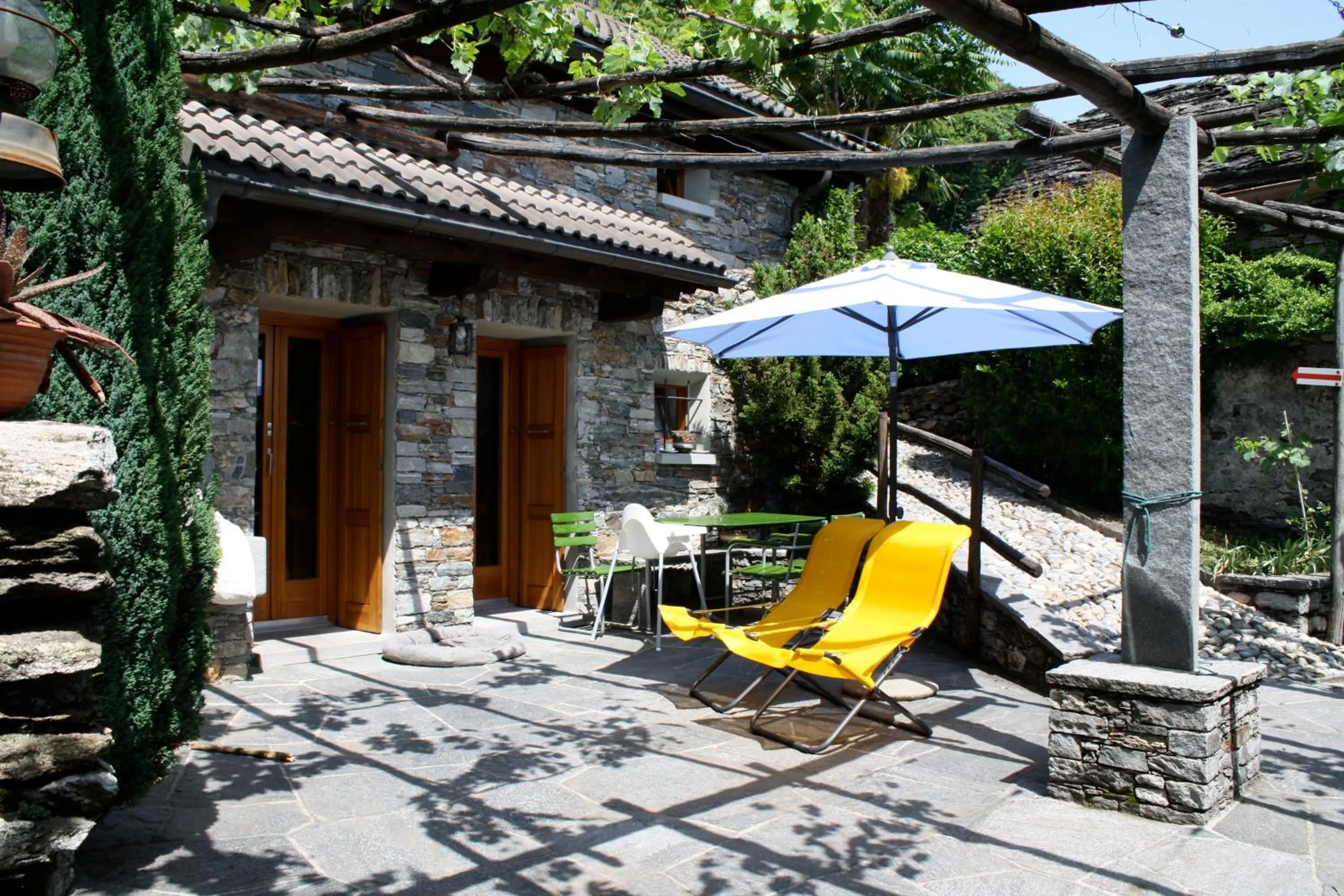 Facade/entrance in Tenuta Casa Cima - tenutacasacima com -