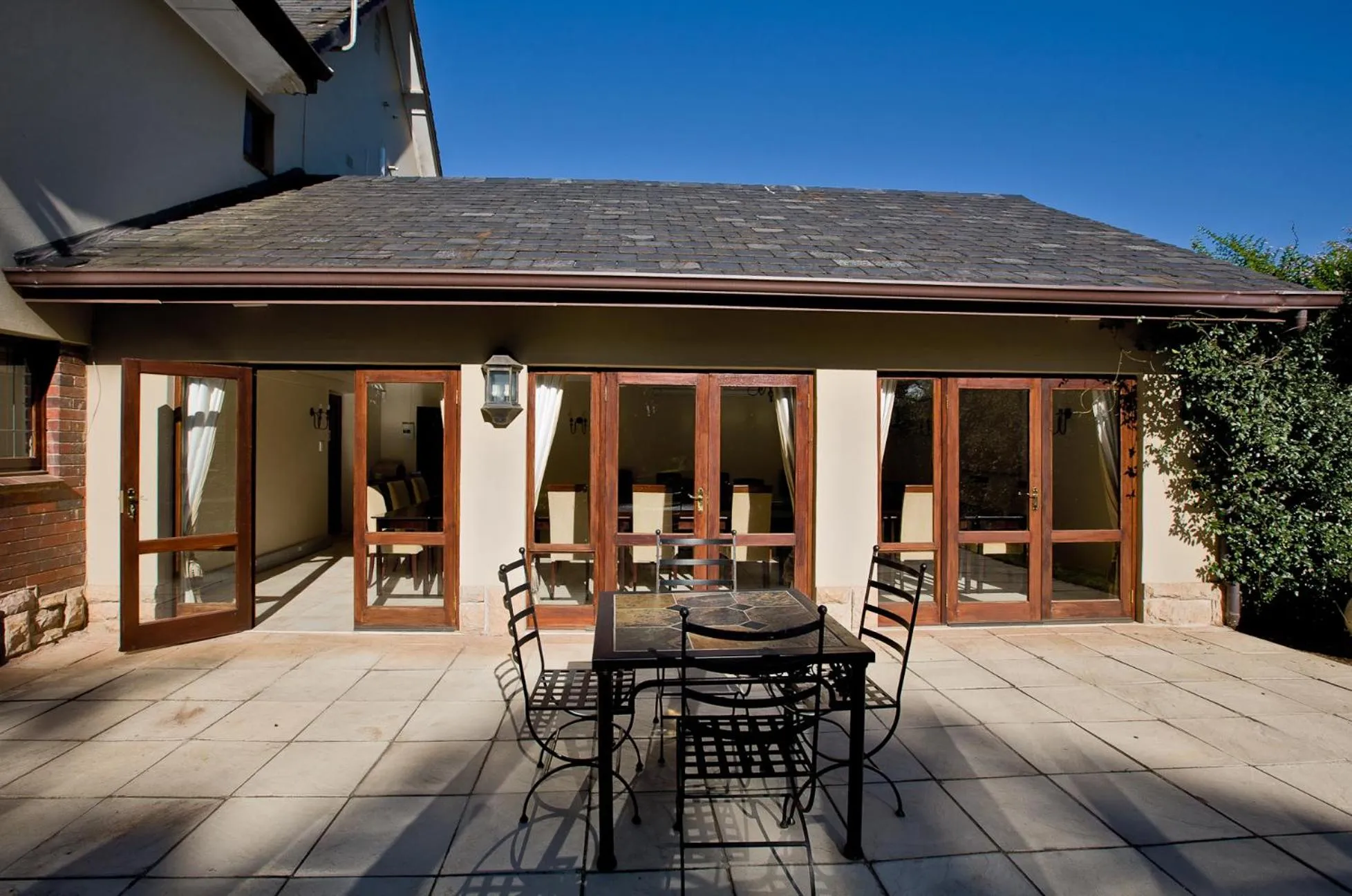 Business facilities in Eagle Wind Manor