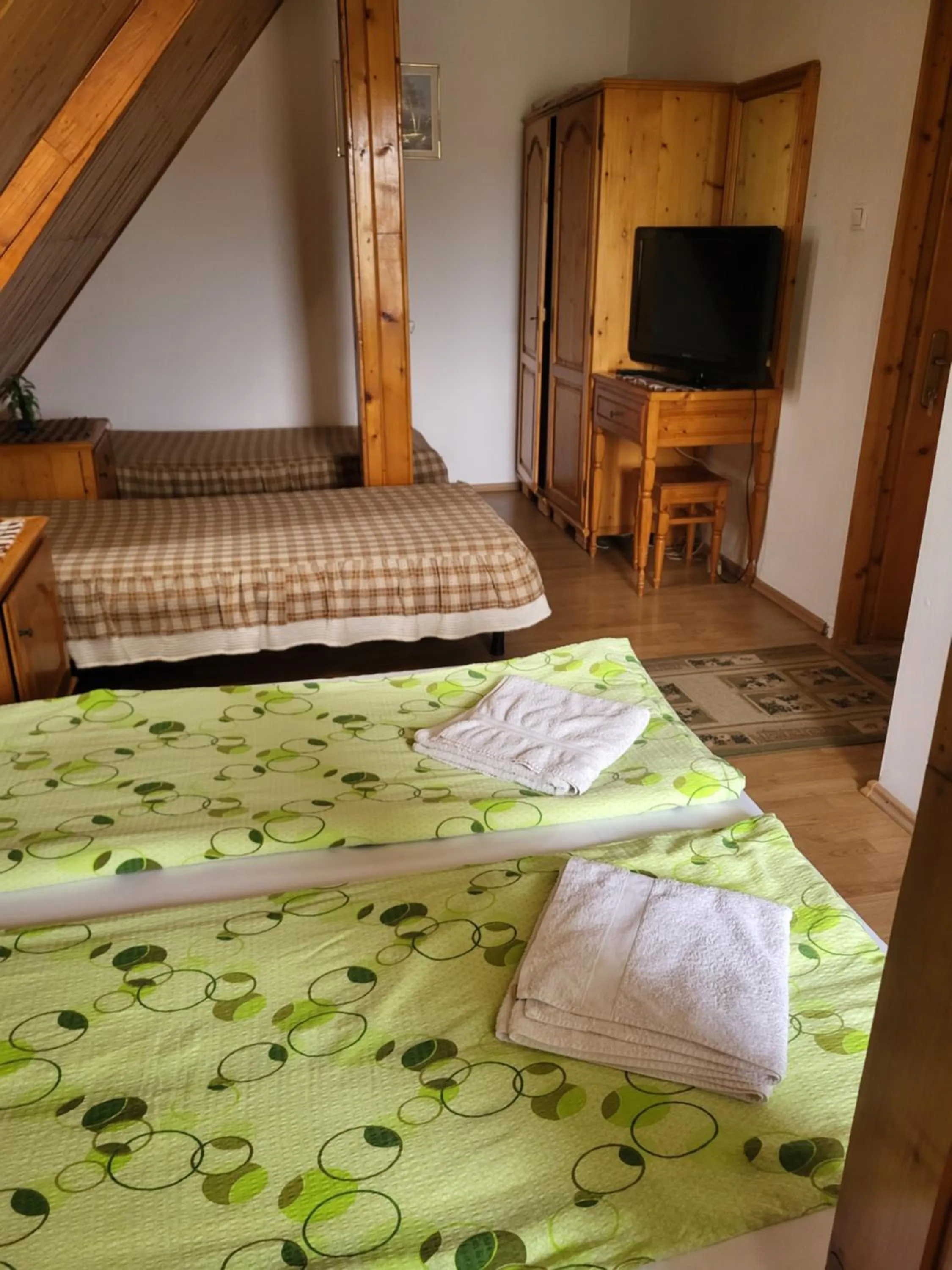 Photo of the whole room, Bed in Csaki Vendeghaz