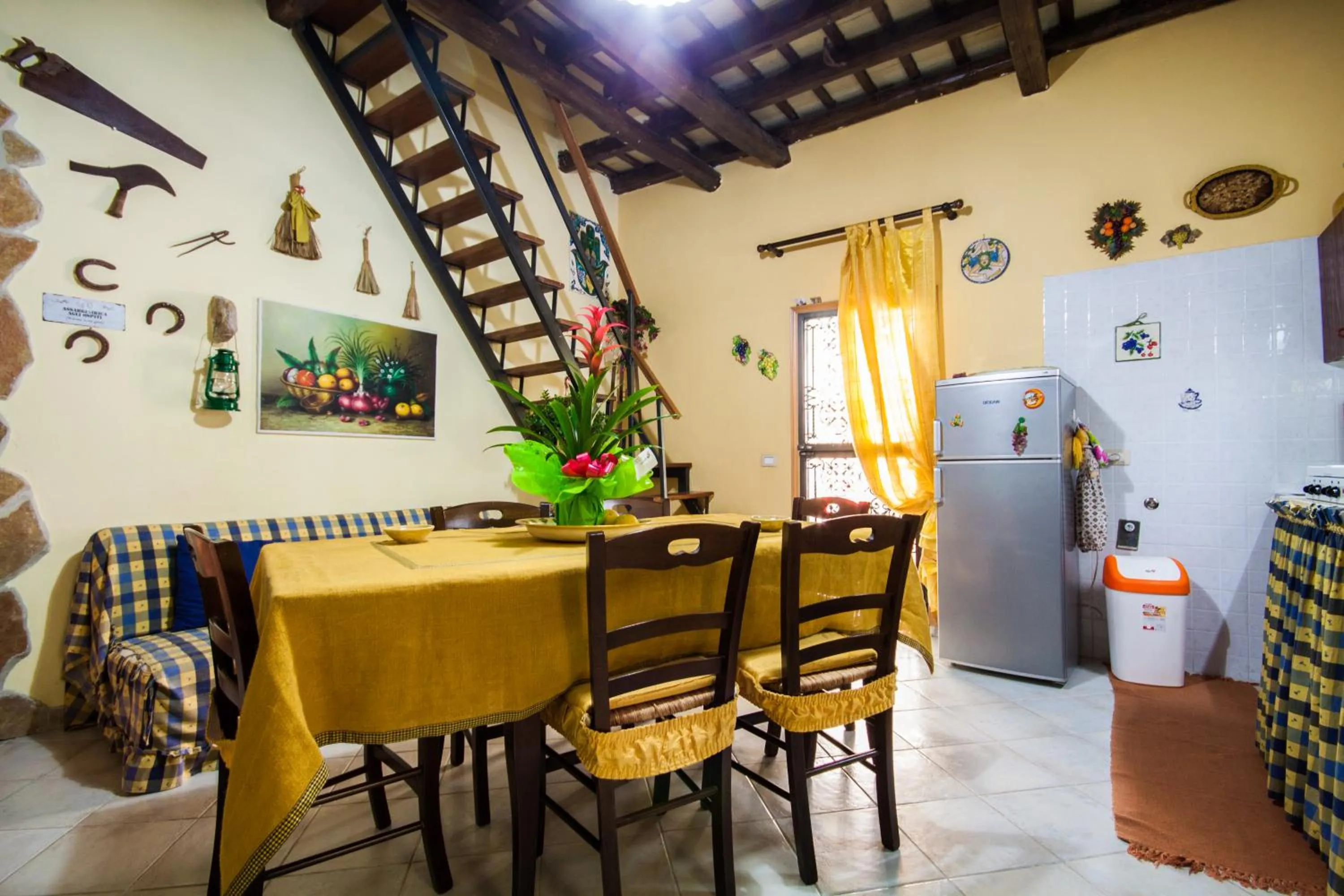 Kitchen or kitchenette in La Pergola B&B