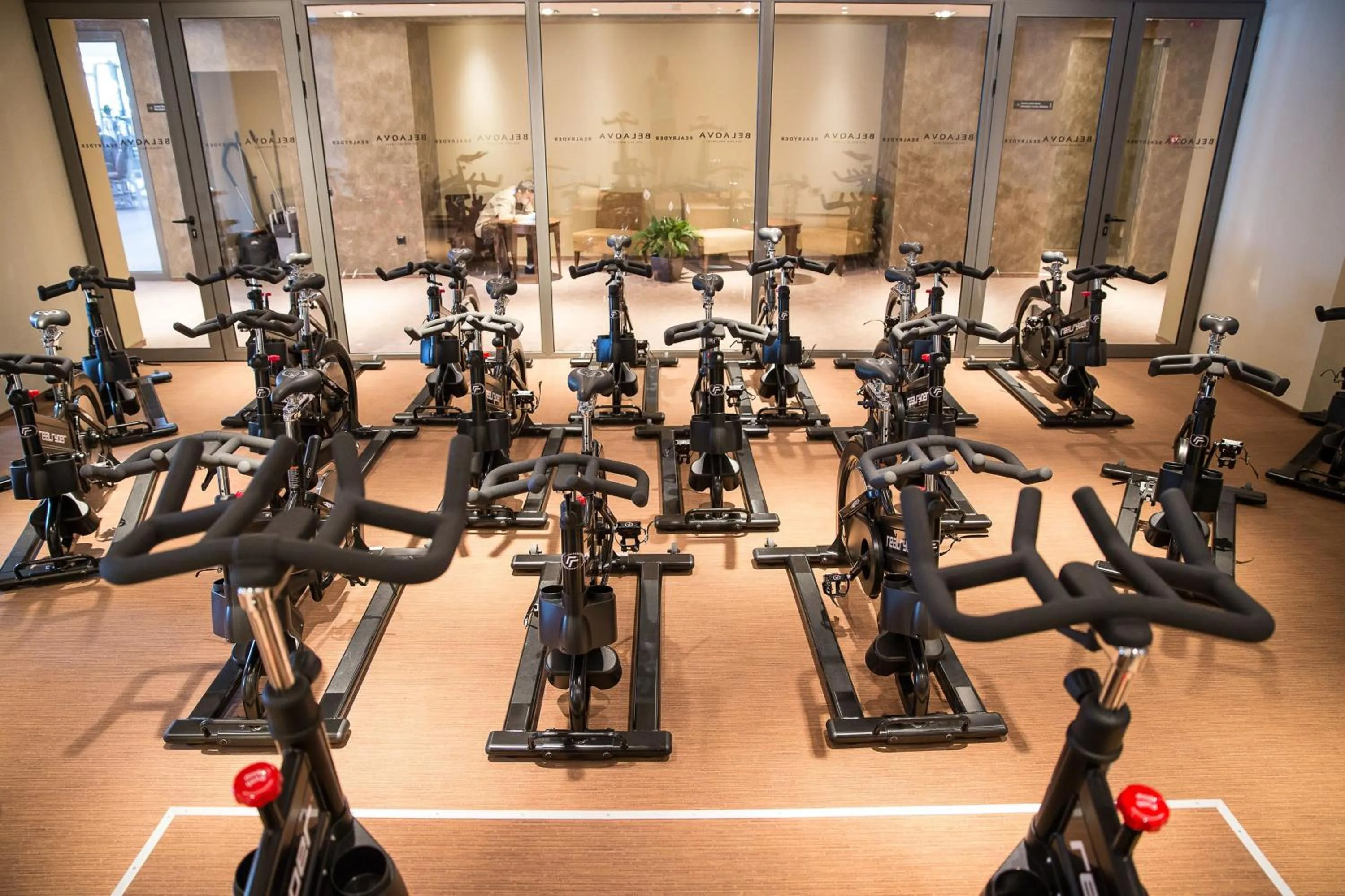 Fitness centre/facilities in Kronwell Brasov Hotel