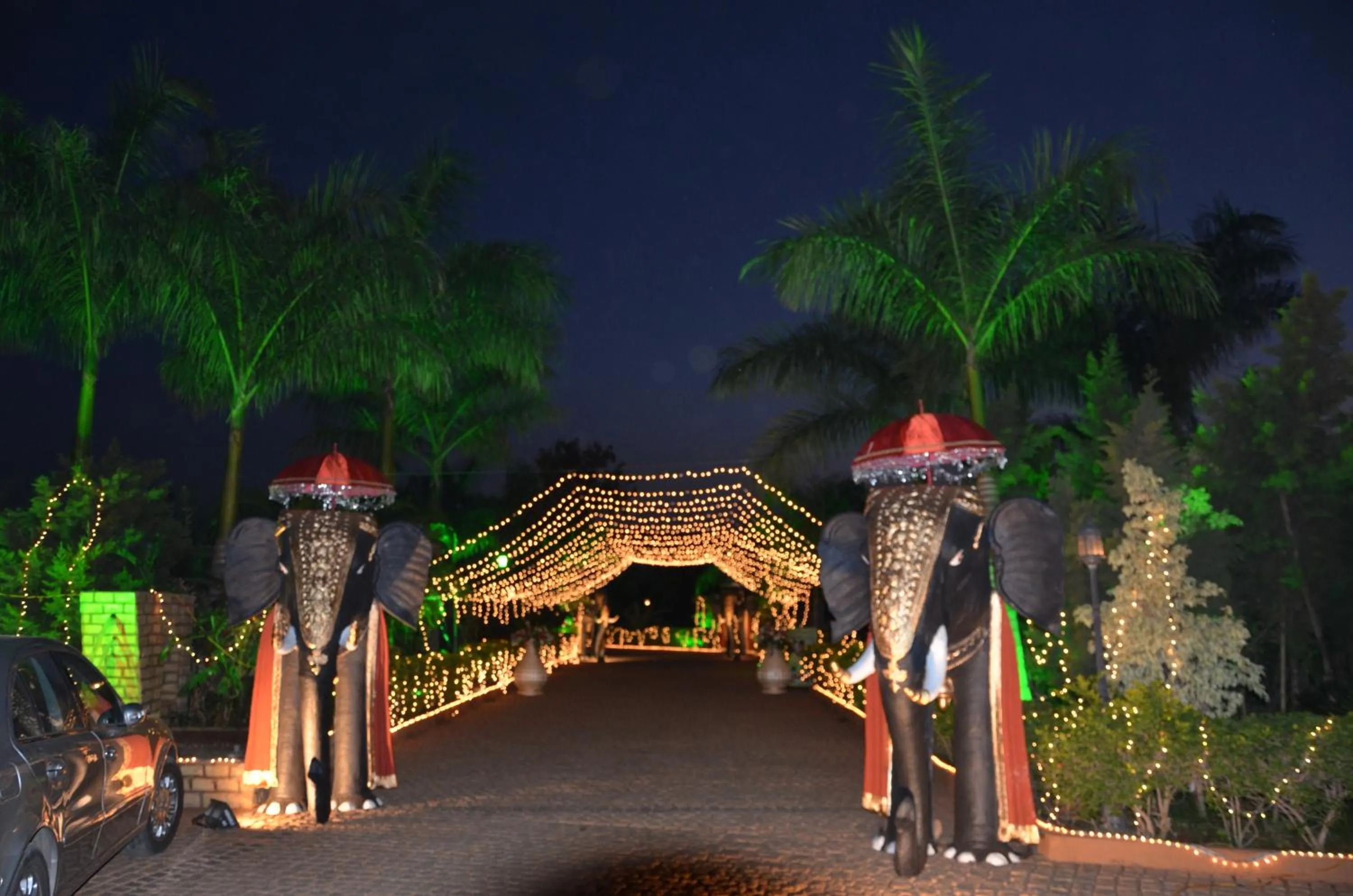 Banquet/Function facilities in Vijayshree Resort, Hampi