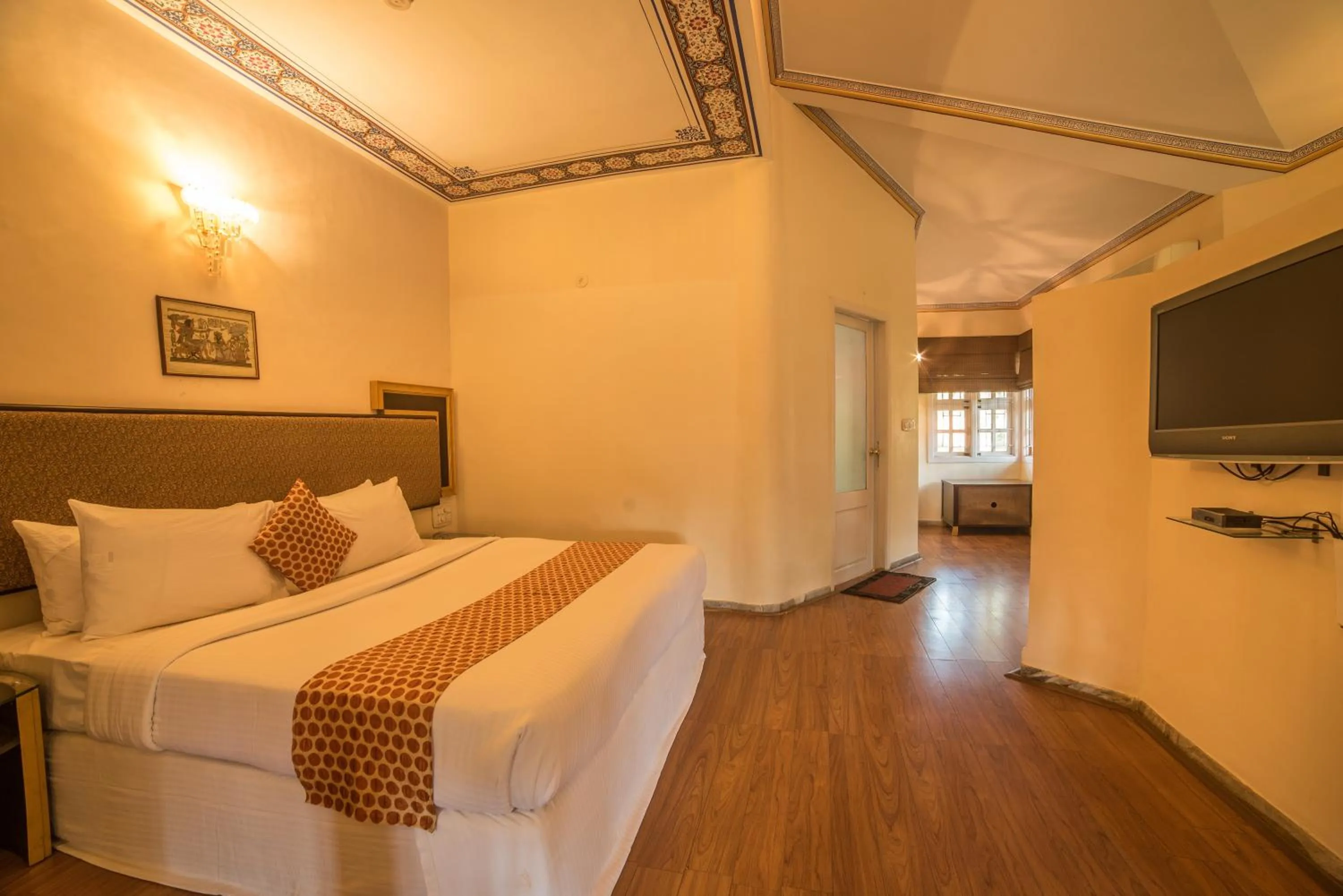 Bedroom, Bed in Vijayshree Resort, Hampi