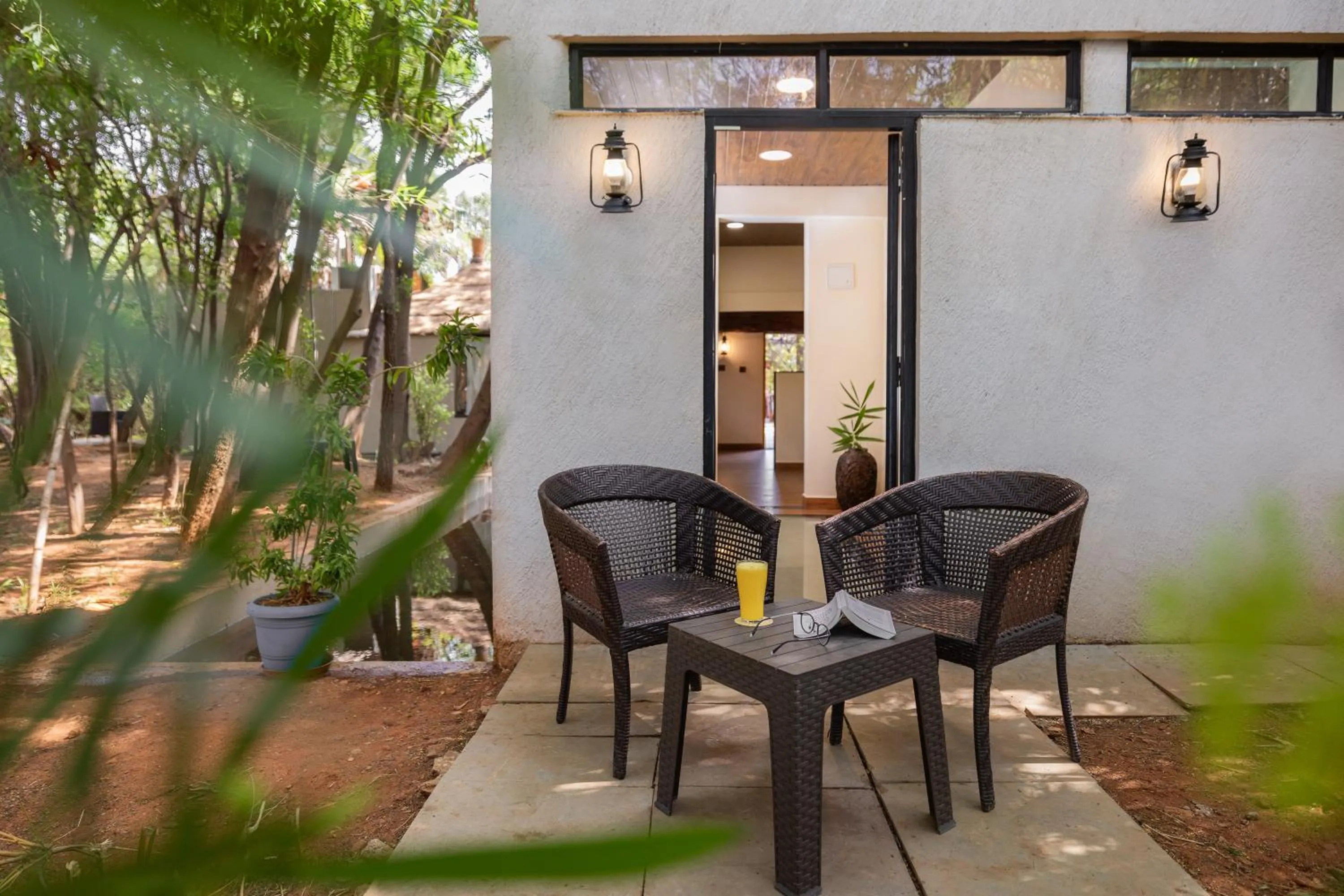 Garden in Vijayshree Resort, Hampi