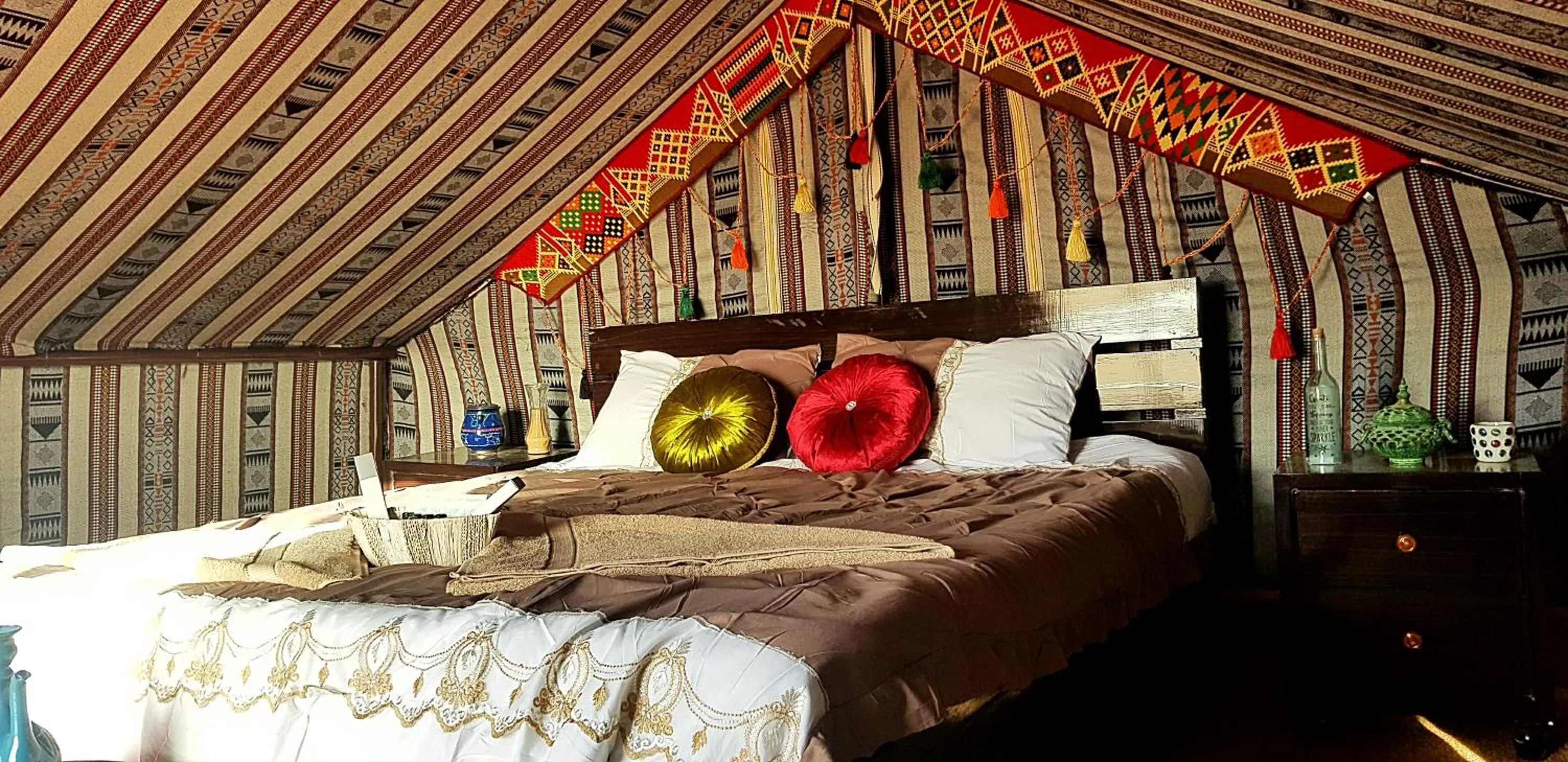 Bed in Queen Desert camp