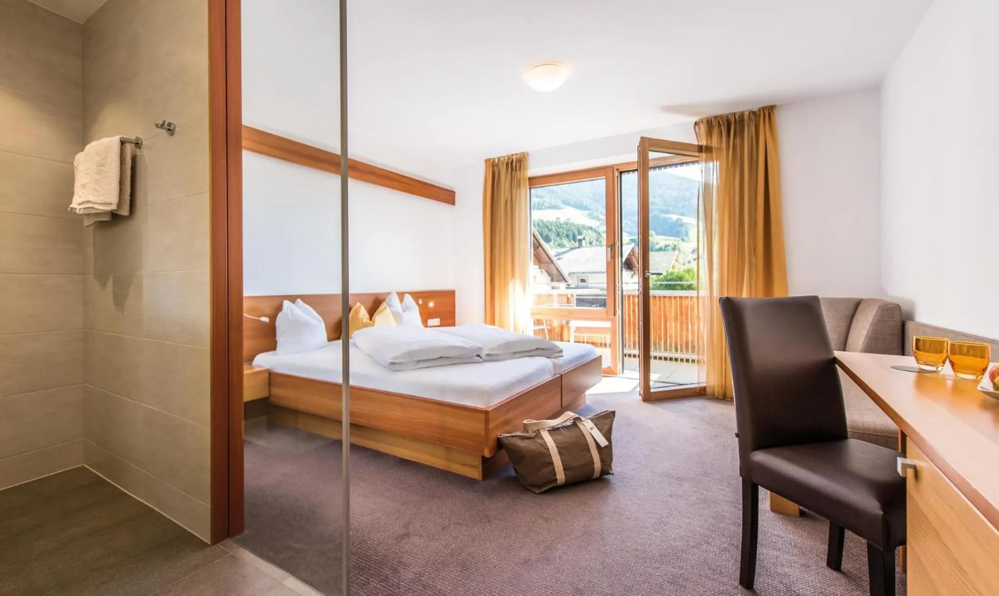 Photo of the whole room, Bed in Hotel juenmi