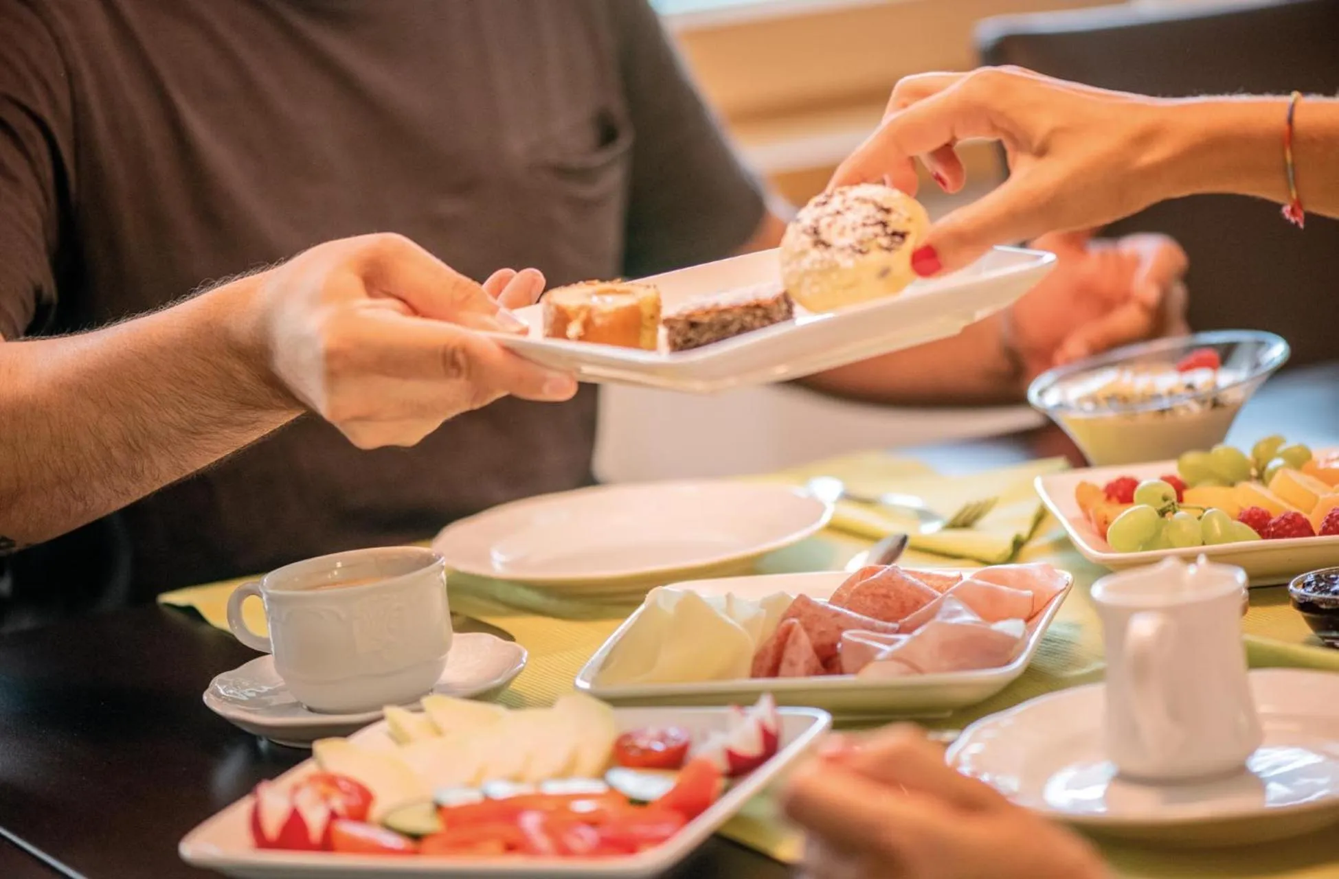Breakfast in Hotel juenmi