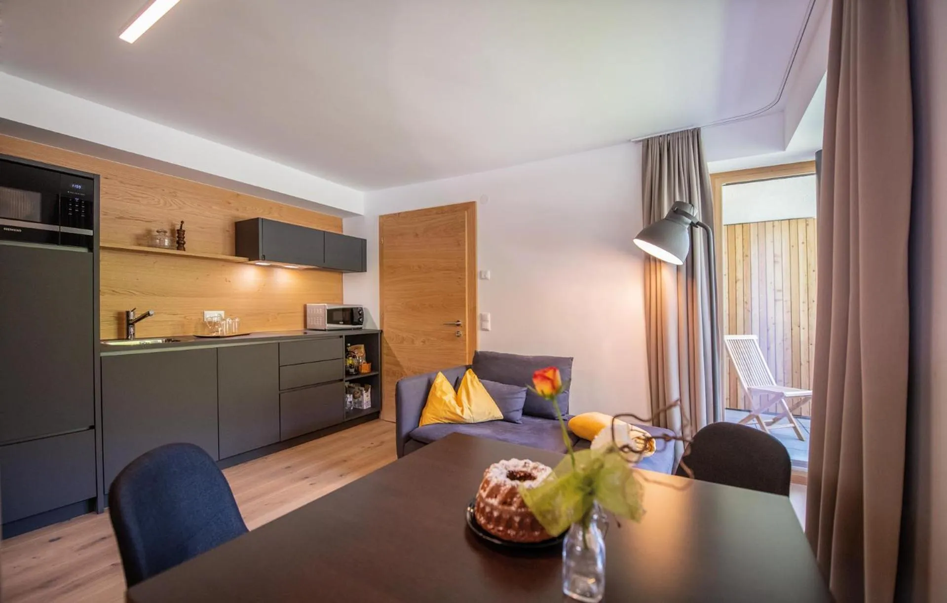 Kitchen or kitchenette in Hotel juenmi