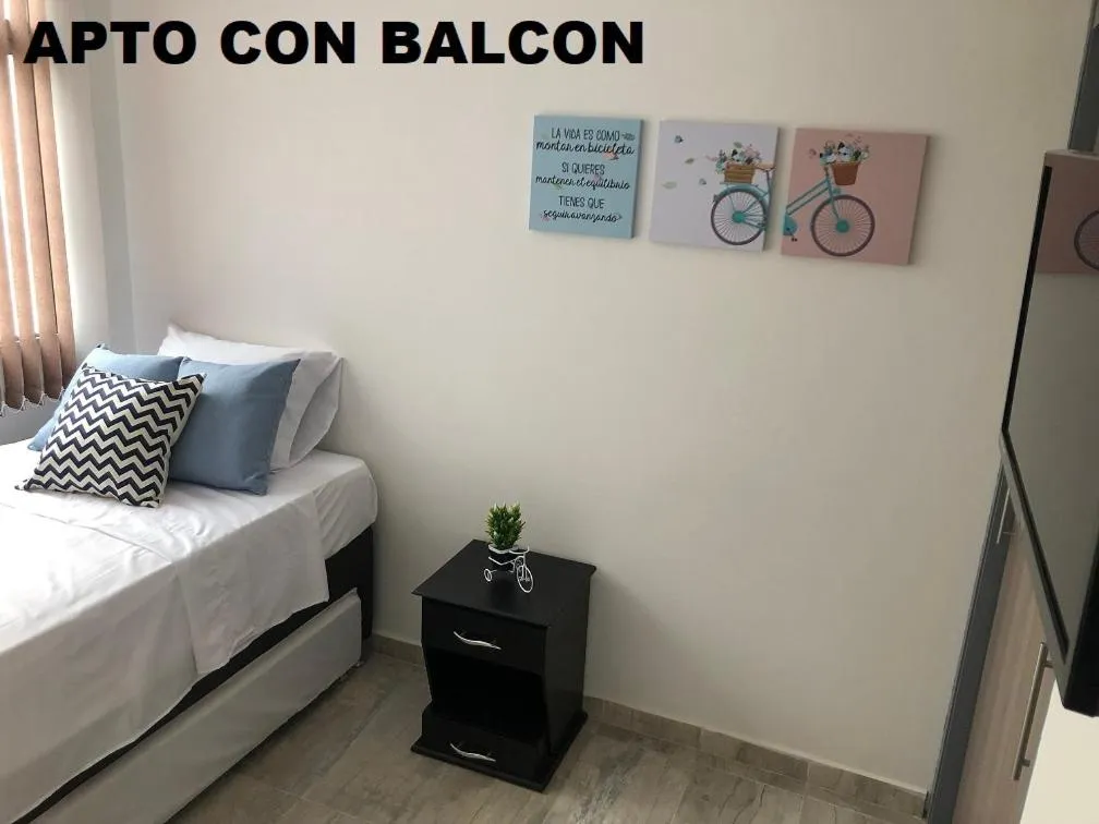 Bed in Apartamentos View, calle del Malecón frente al lago