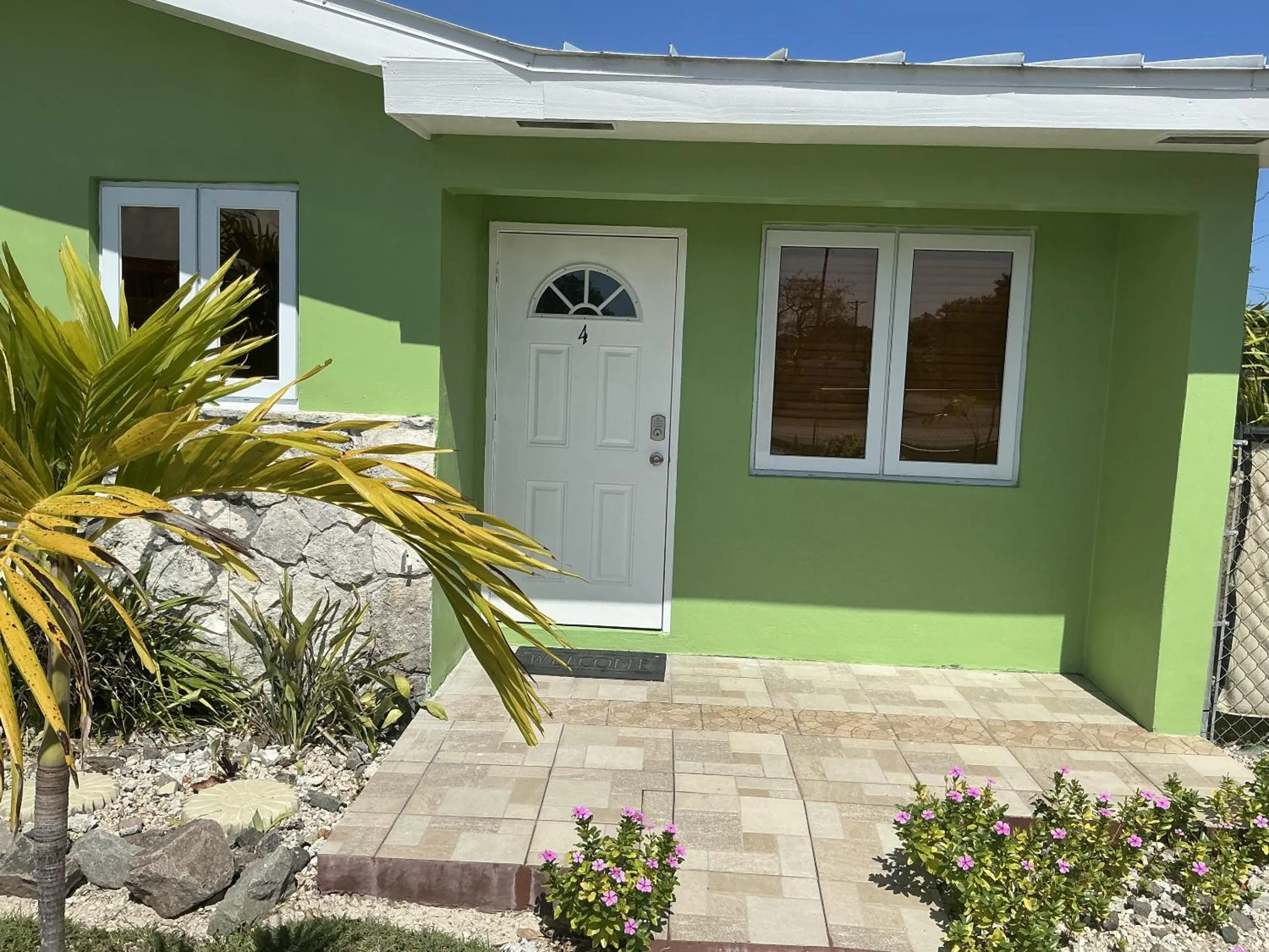 Property building in Jubilee Gardens Freeport