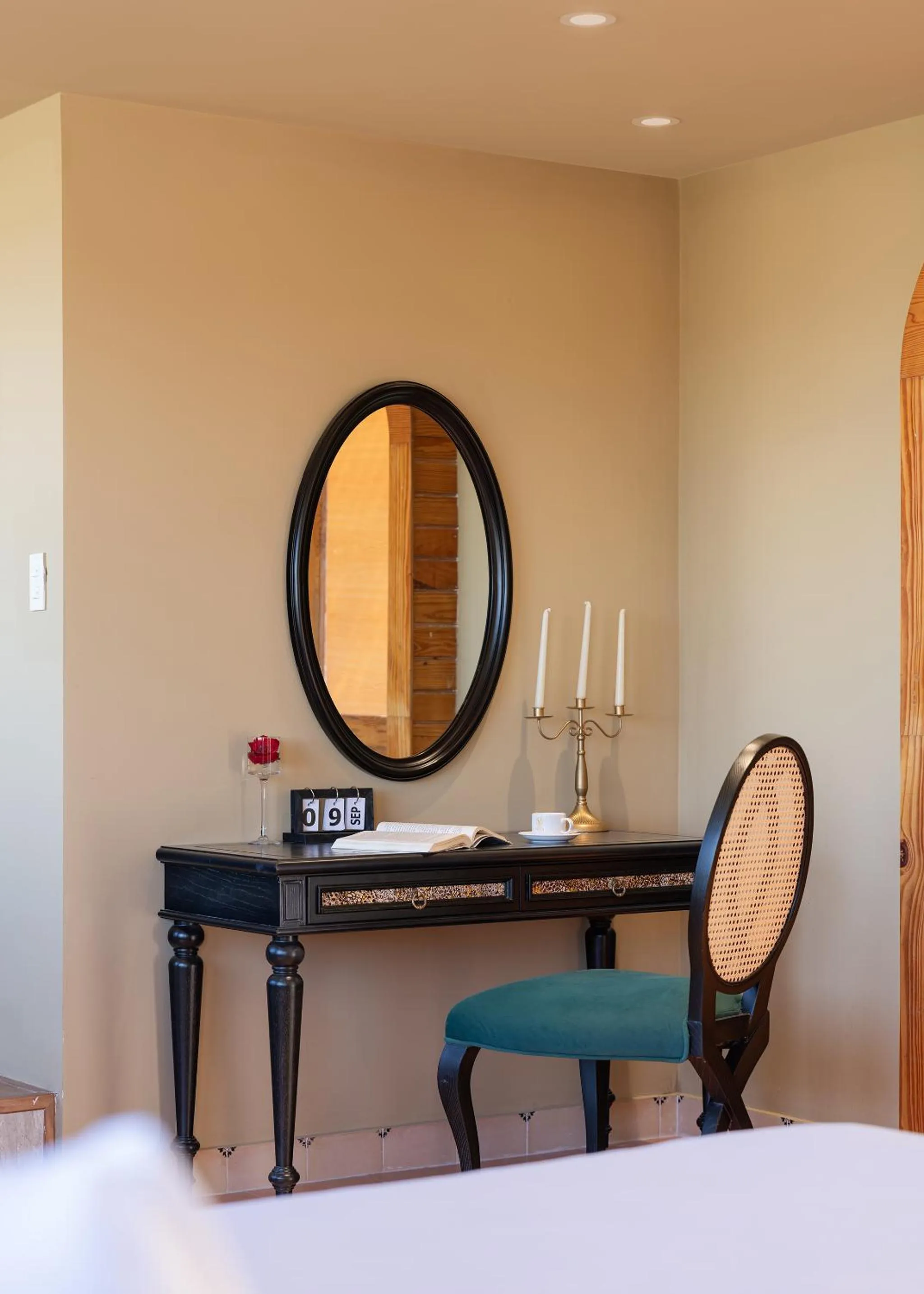 Bed in New Life Hotel - Da Lat