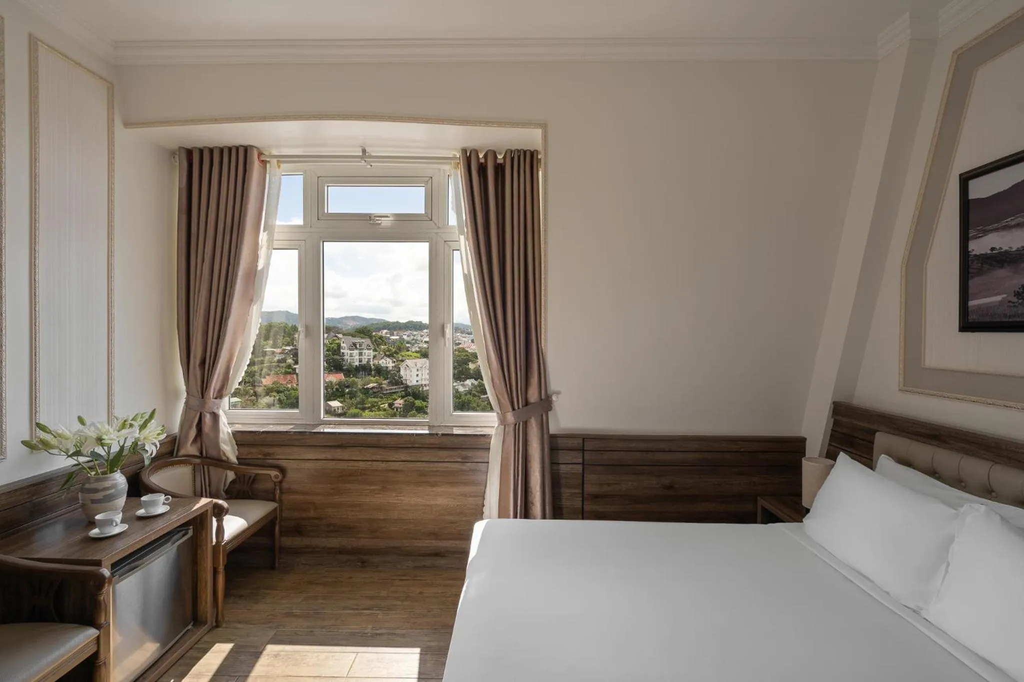 View (from property/room), Bed in New Life Hotel - Da Lat