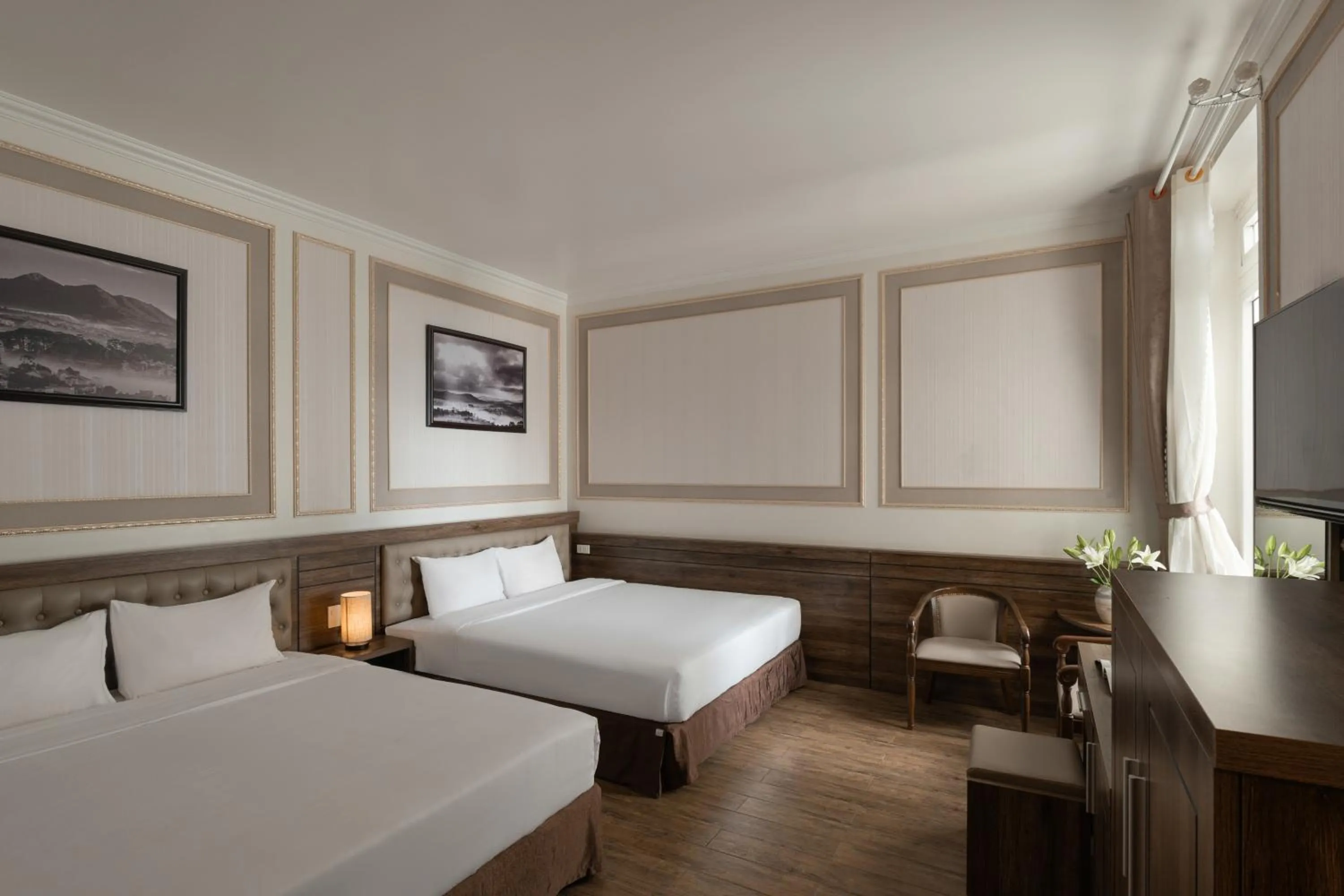 Bed in New Life Hotel - Da Lat