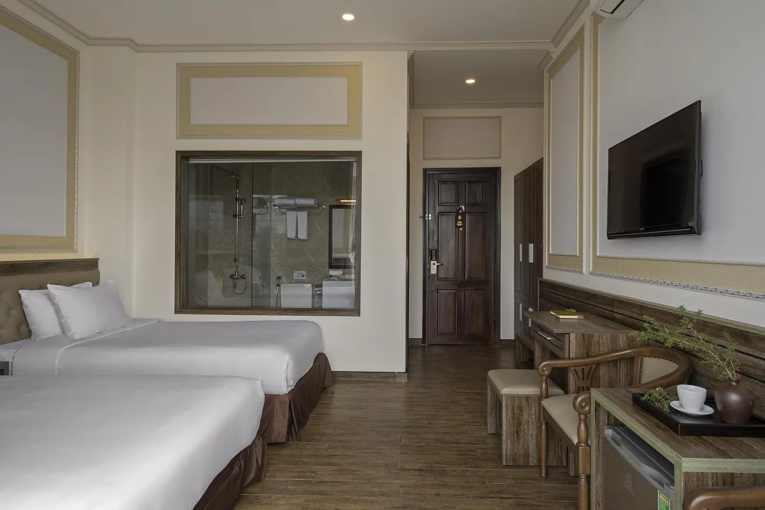 Bed in New Life Hotel - Da Lat