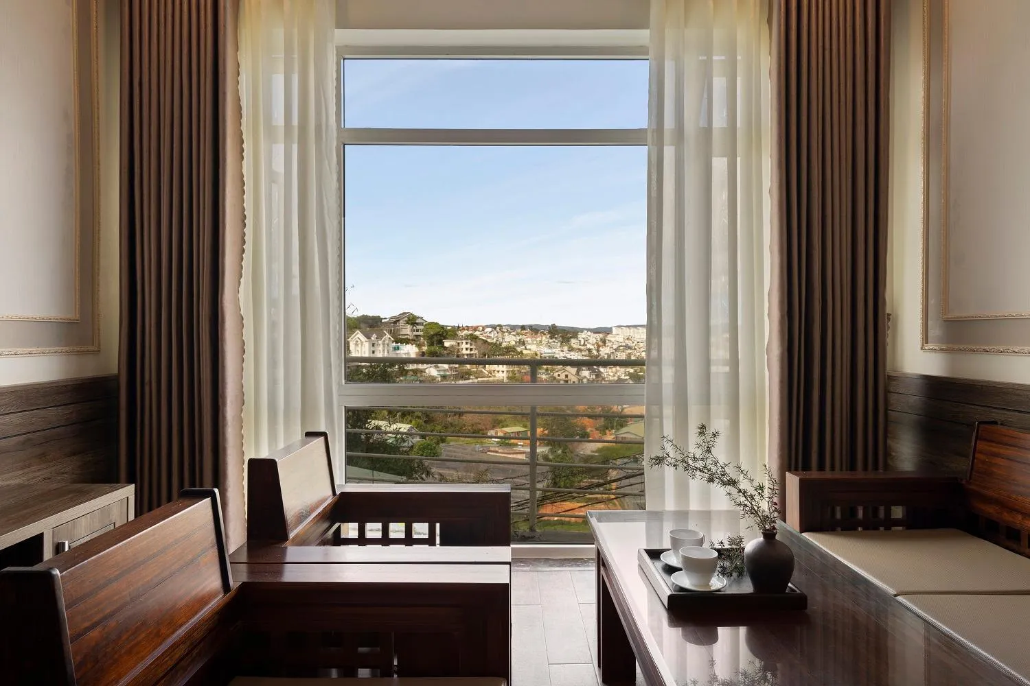 Photo of the whole room in New Life Hotel - Da Lat