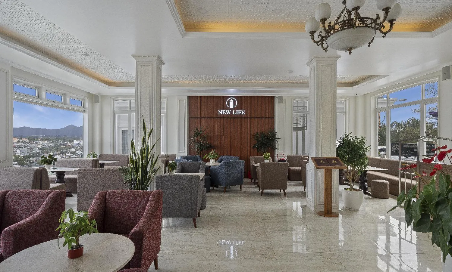 Restaurant/places to eat in New Life Hotel - Da Lat