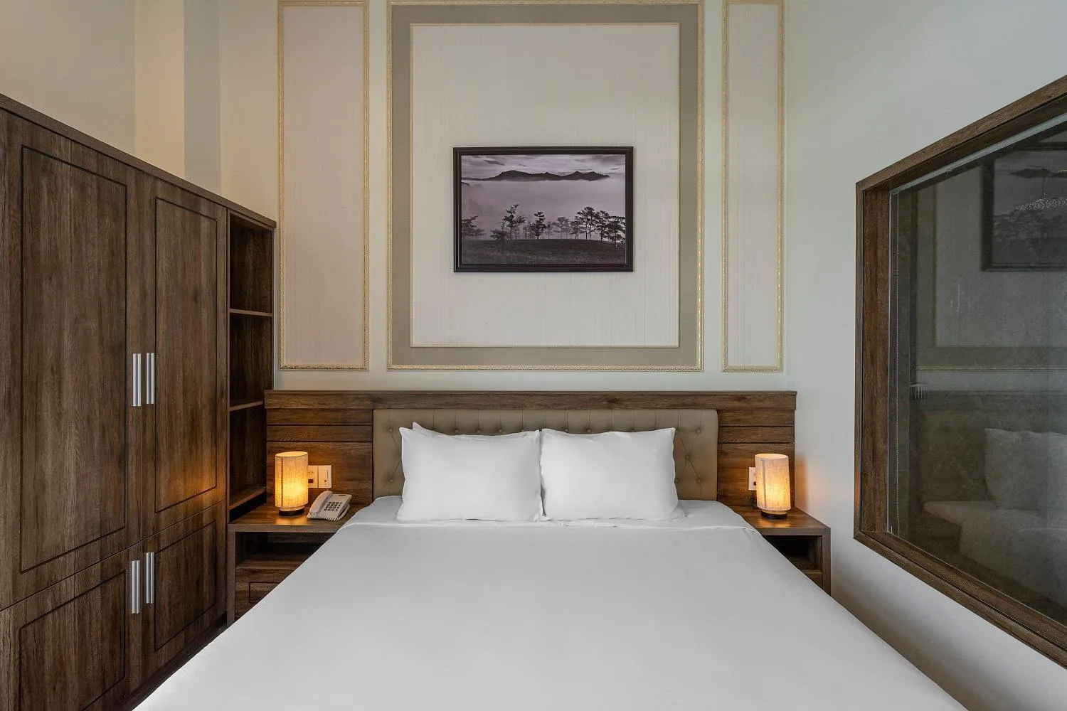 Bed in New Life Hotel - Da Lat