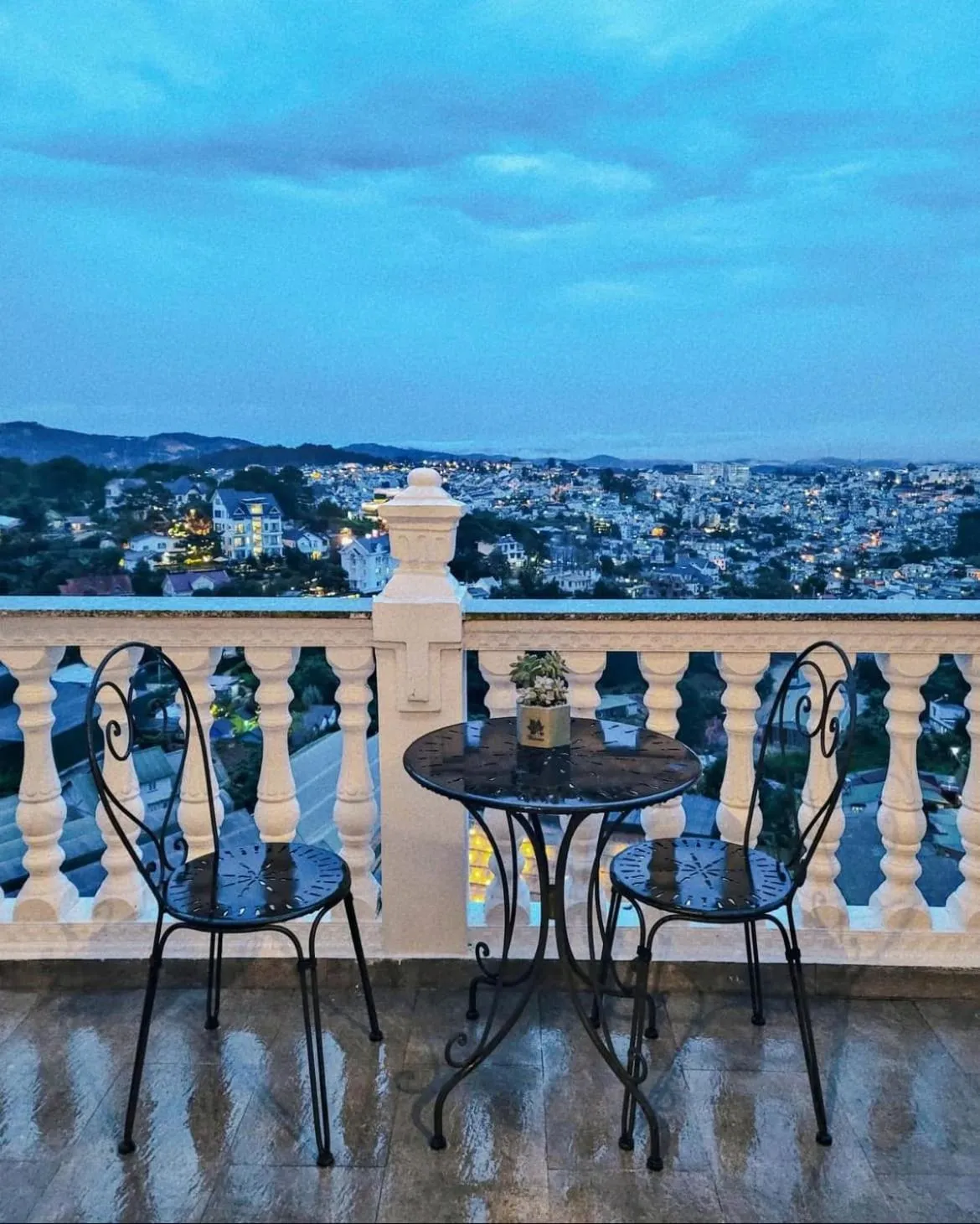 Natural landscape in New Life Hotel - Da Lat