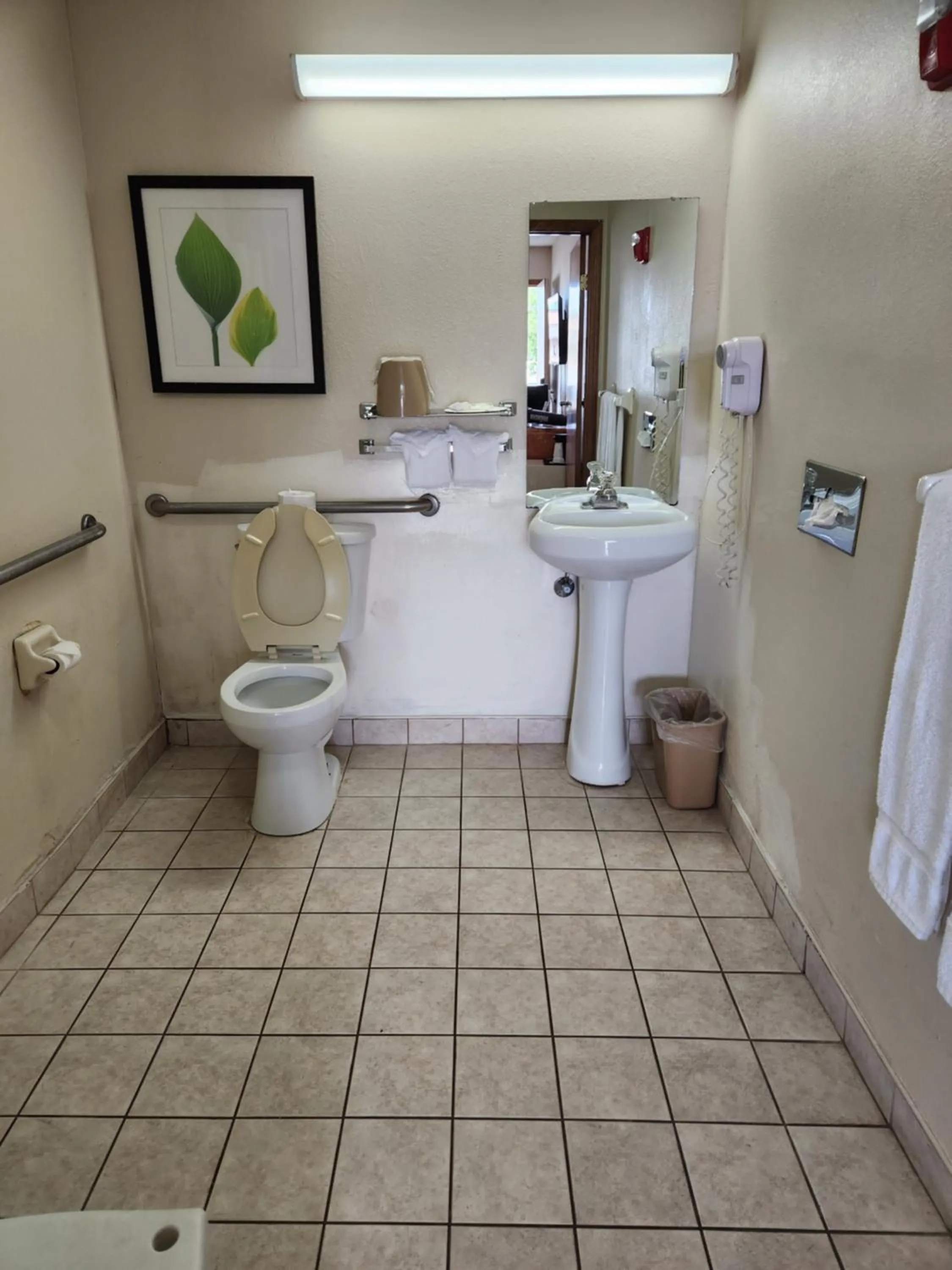 Bathroom in WestSpring Inn - Westlake Cleveland