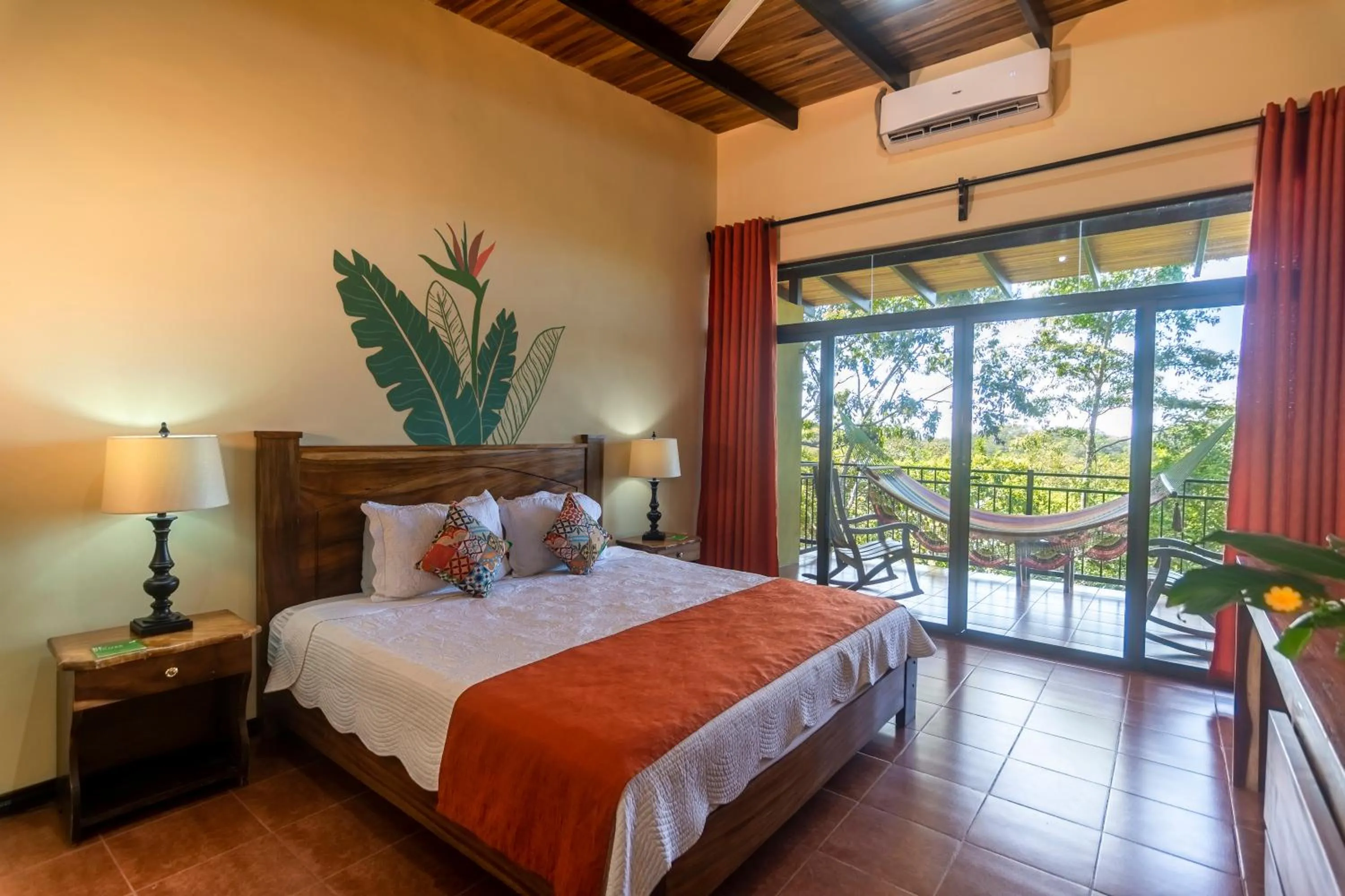 Bed in Rinconcito Lodge