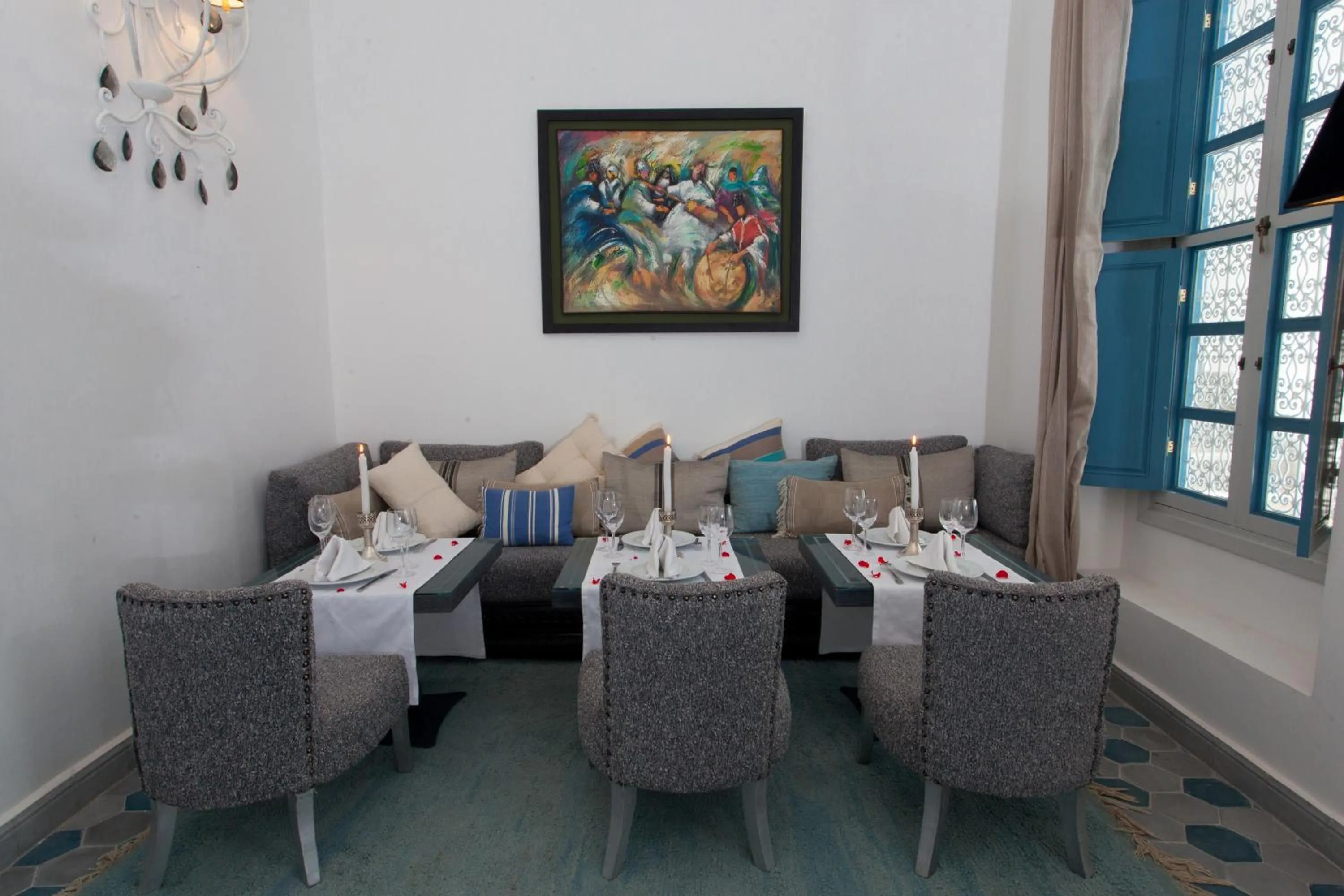 Living room in Riad Le Perroquet Bleu Suites & Spa