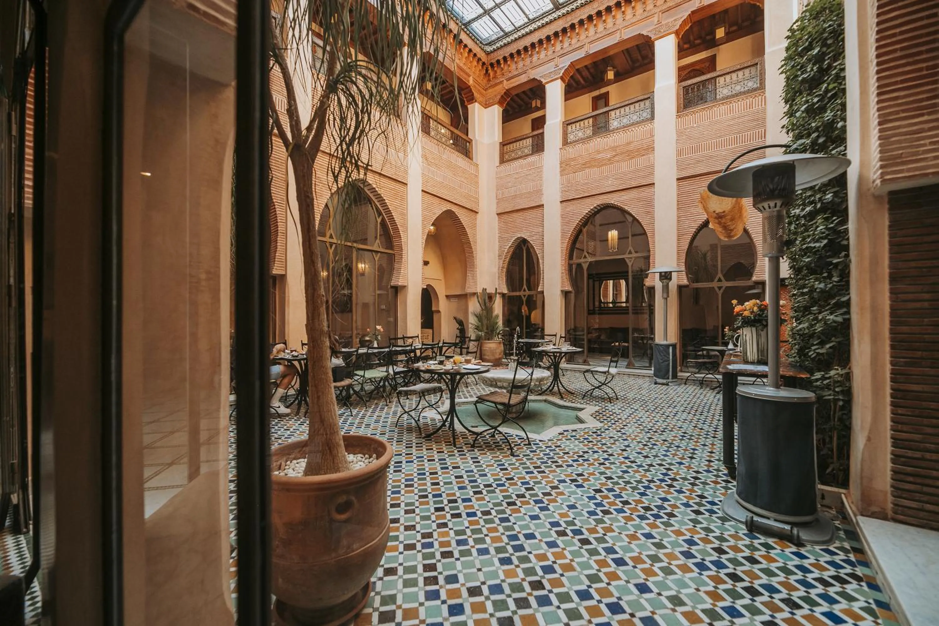 Riad Le Perroquet Bleu Suites & Spa