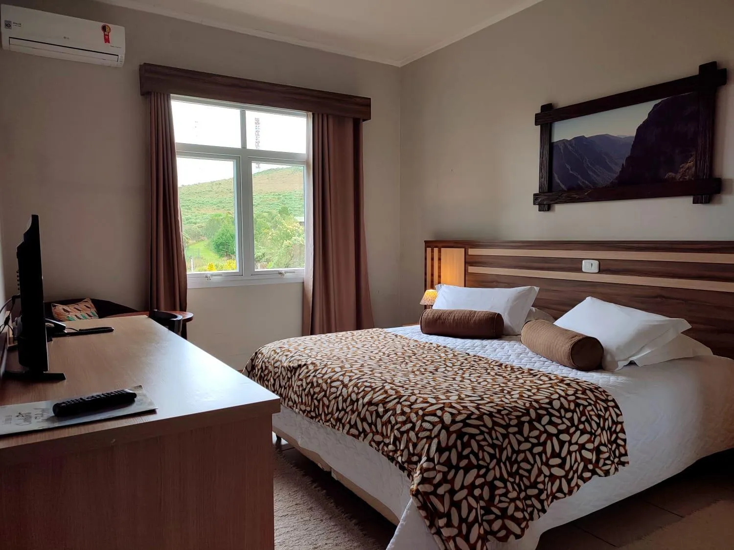 Bed in Cambará Eco Hotel