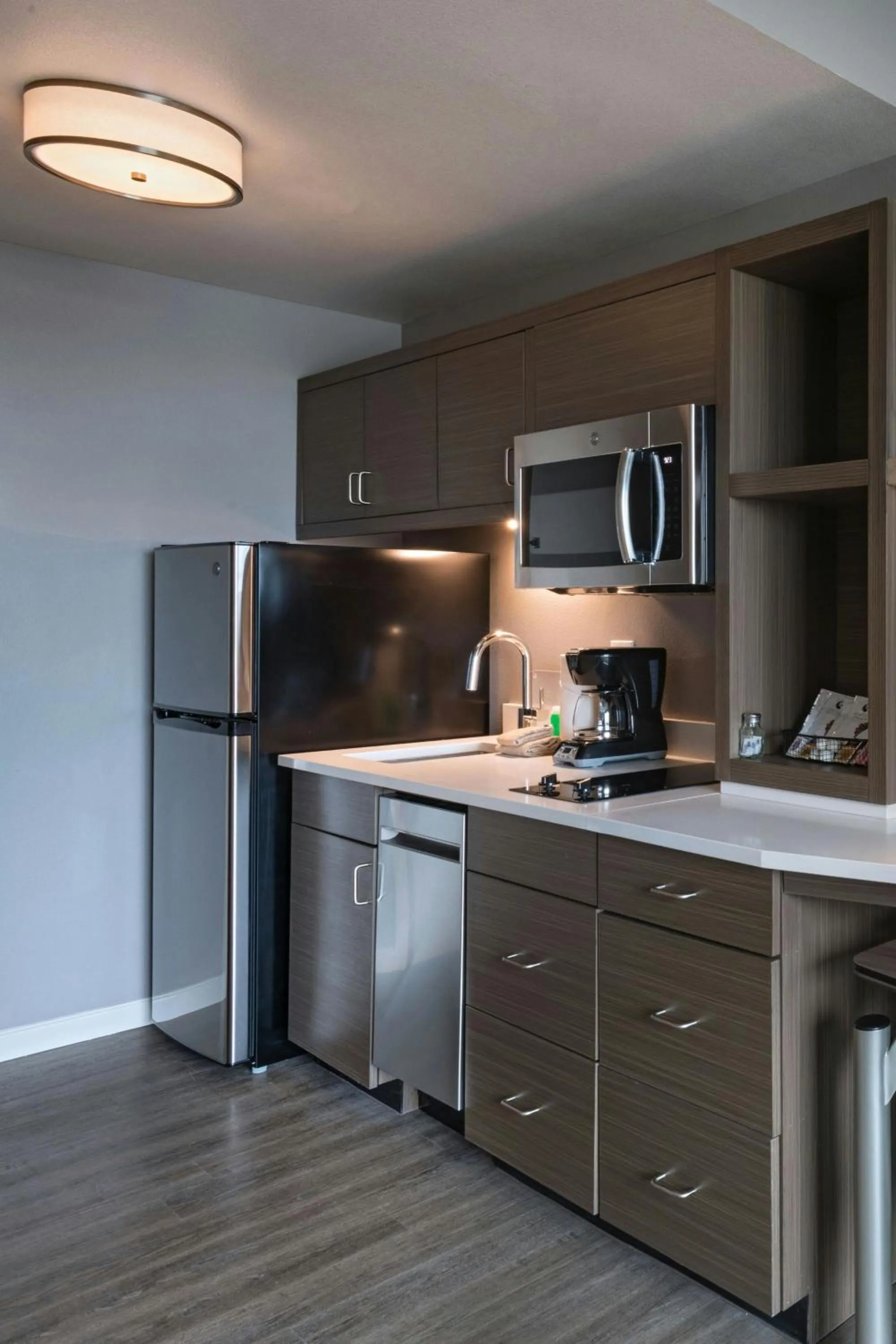 Kitchen or kitchenette in TownePlace Suites by Marriott San Diego Airport/Liberty Station
