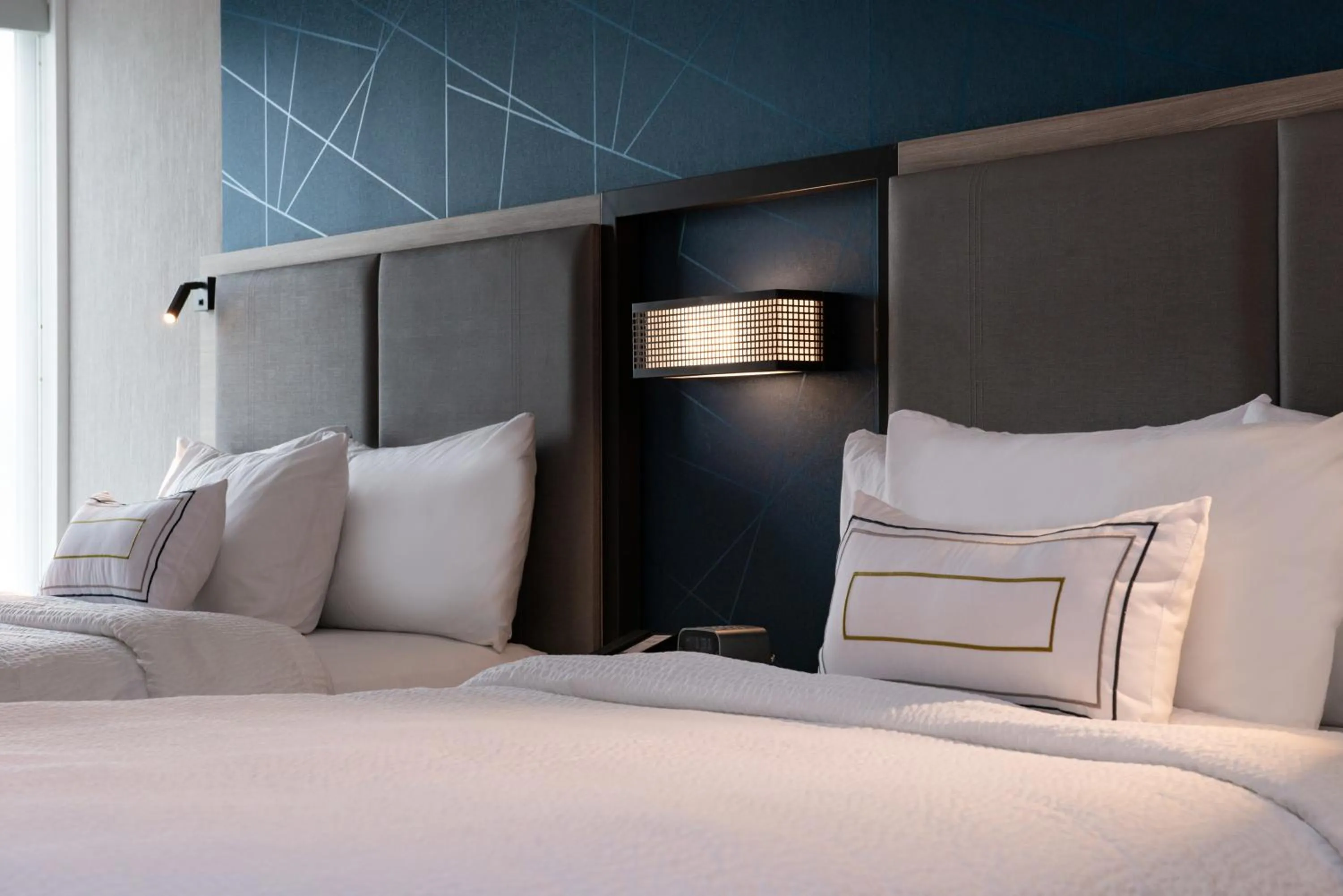 Bed in SpringHill Suites by Marriott Elizabethtown