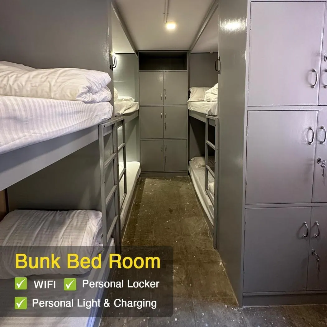 Bed in Heranya La:Ku