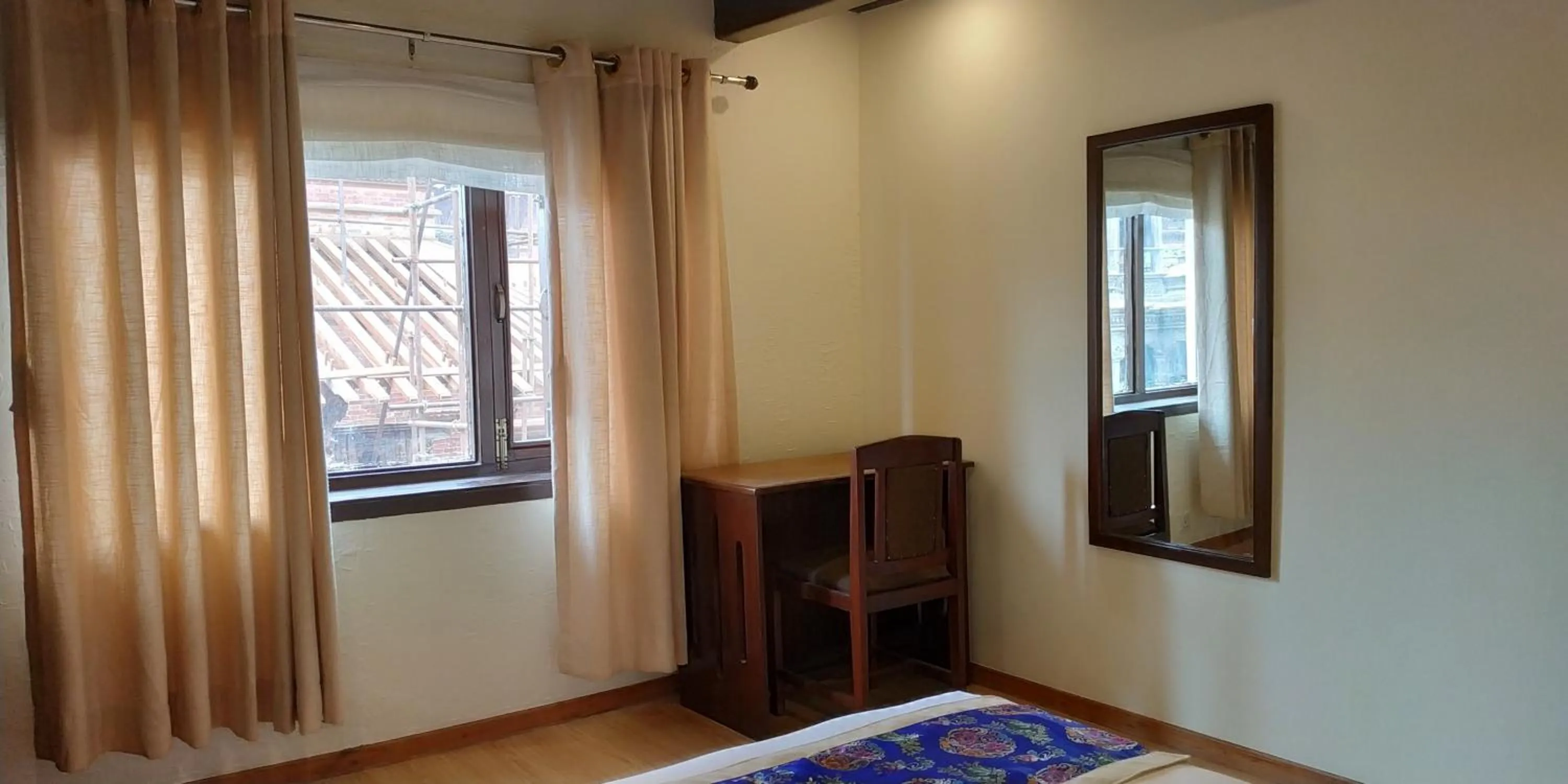 Bed in Heranya La:Ku