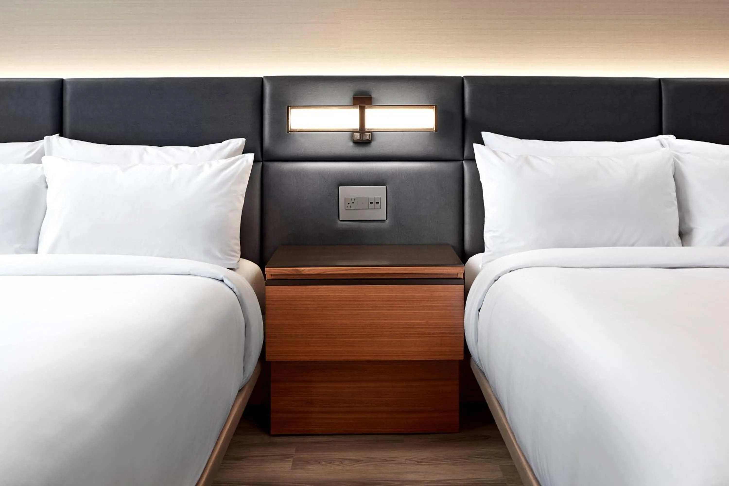 Photo of the whole room, Bed in AC Hotel by Marriott San Jose Santa Clara