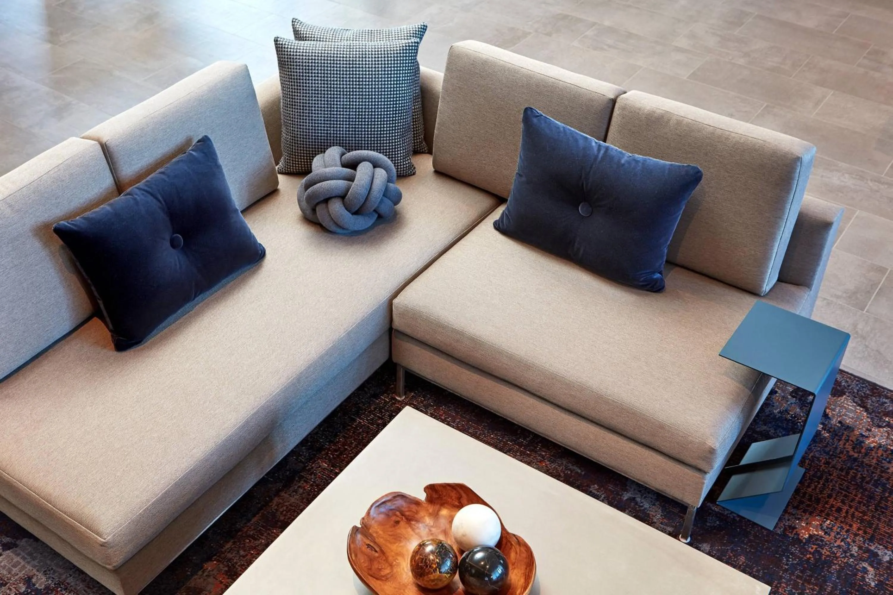 Lobby or reception in AC Hotel by Marriott San Jose Santa Clara