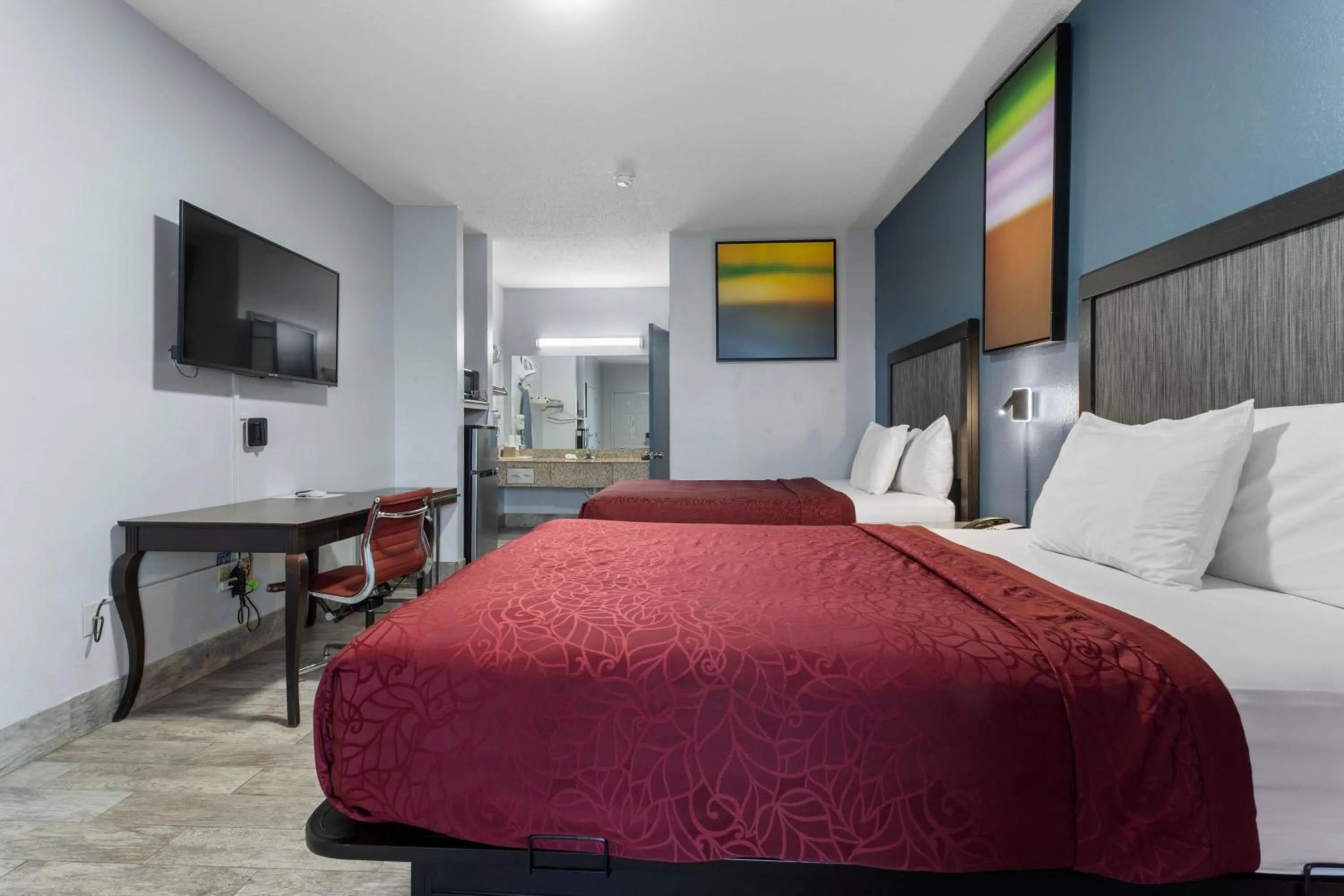 Bed in MAGNOLIA INN of BILOXI,OCEAN SPRINGS,PASCAGOULA & GAUTIER