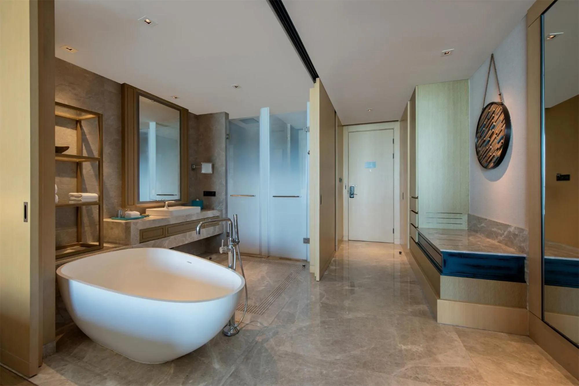 Bathroom in DoubleTree by Hilton Shanwei