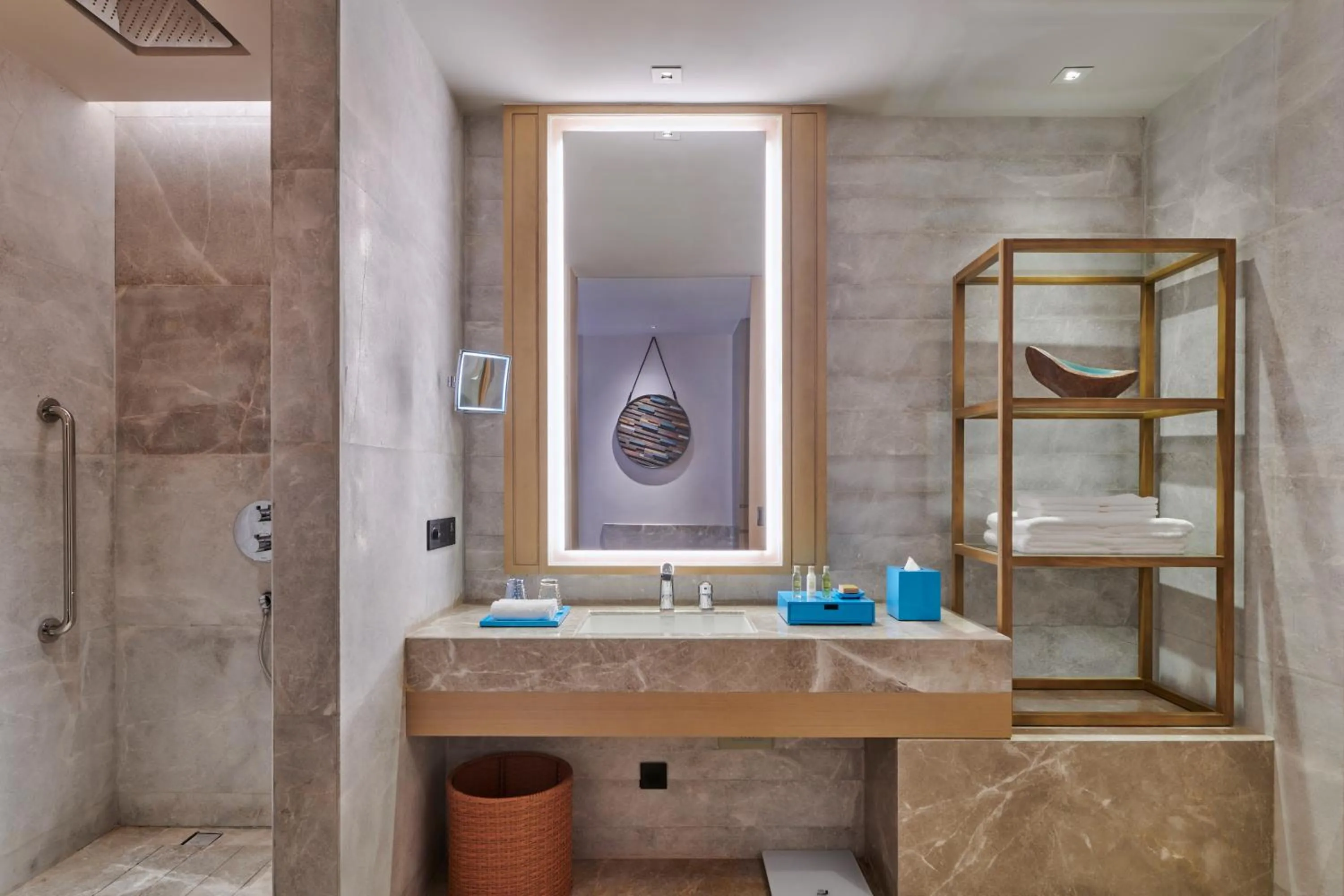 Bathroom in DoubleTree by Hilton Shanwei