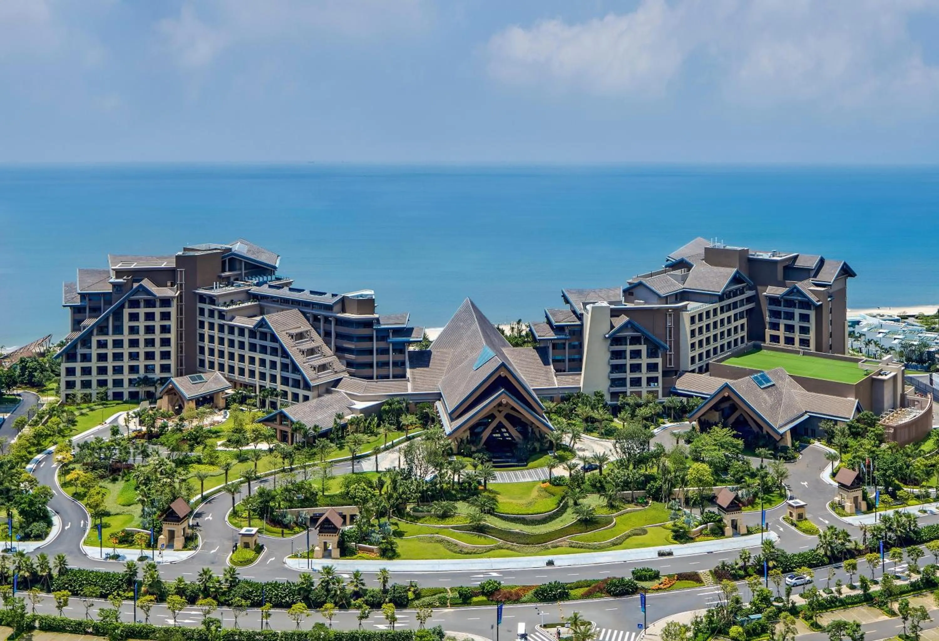 Property building in DoubleTree by Hilton Shanwei