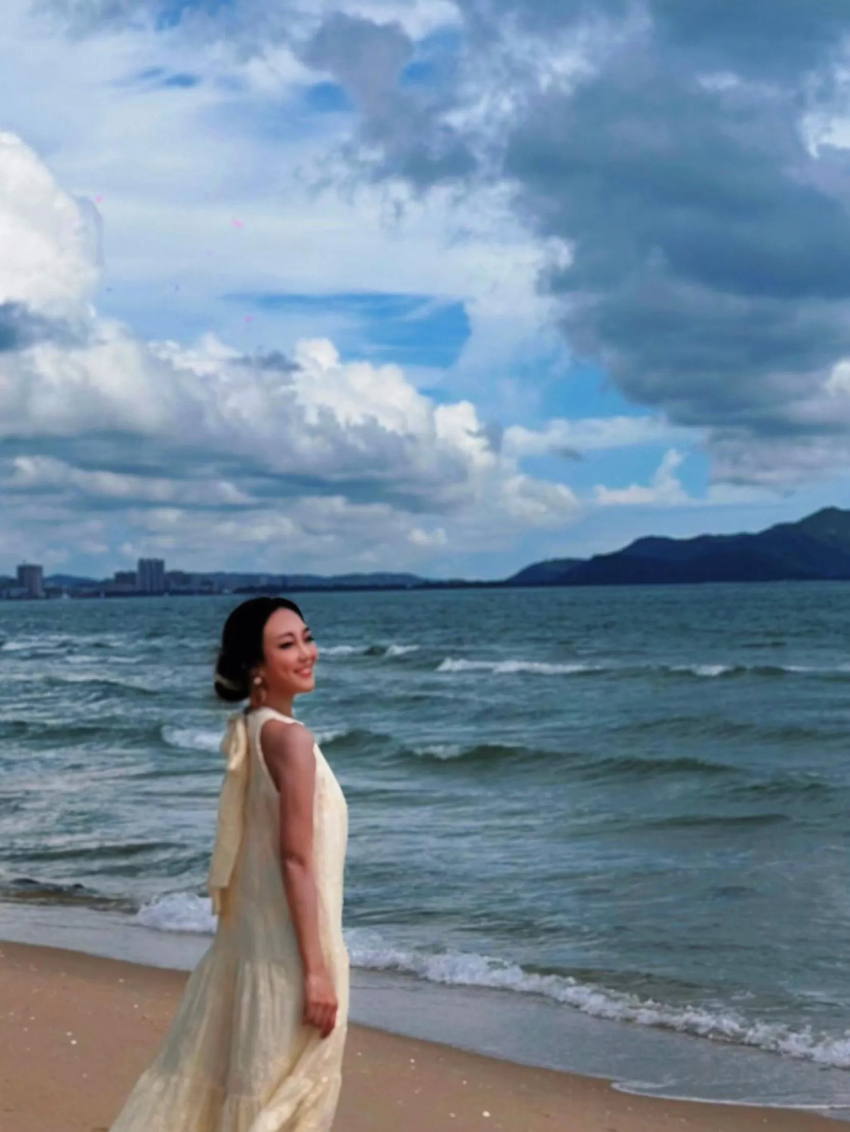 People in DoubleTree by Hilton Shanwei