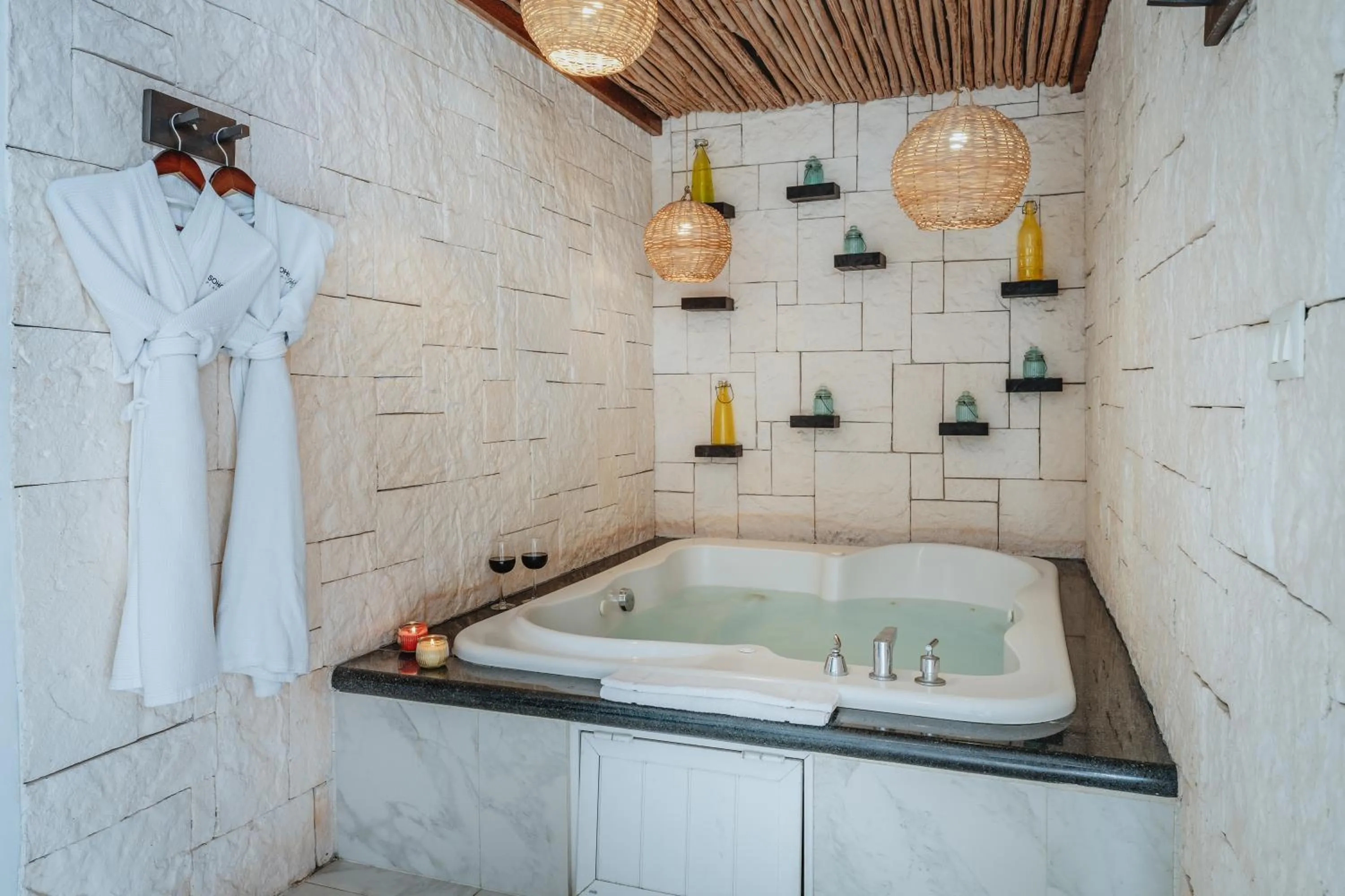 Hot Tub in Soho Playa Hotel