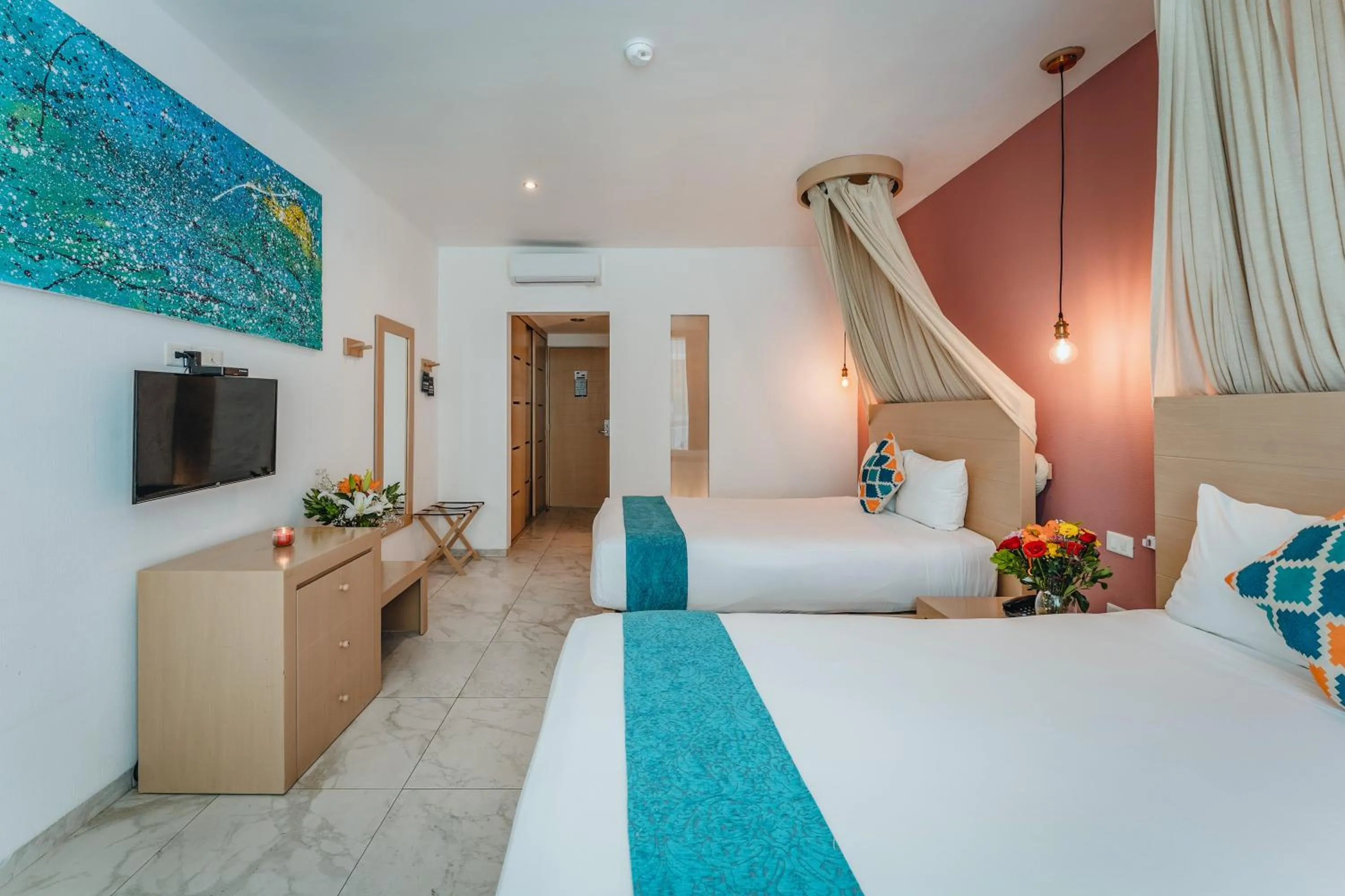 Bed in Soho Playa Hotel