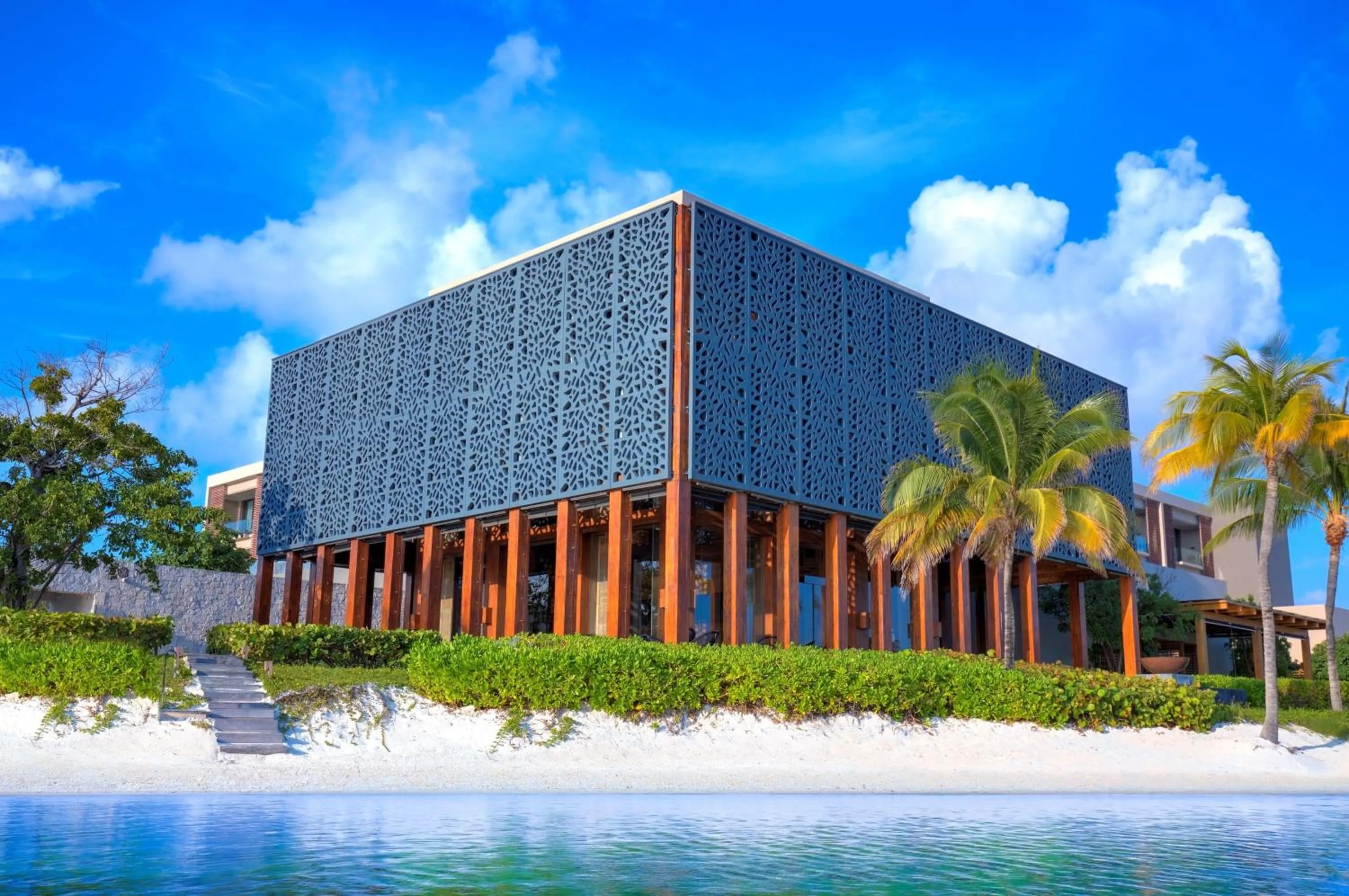Property building in NIZUC Resort & Spa