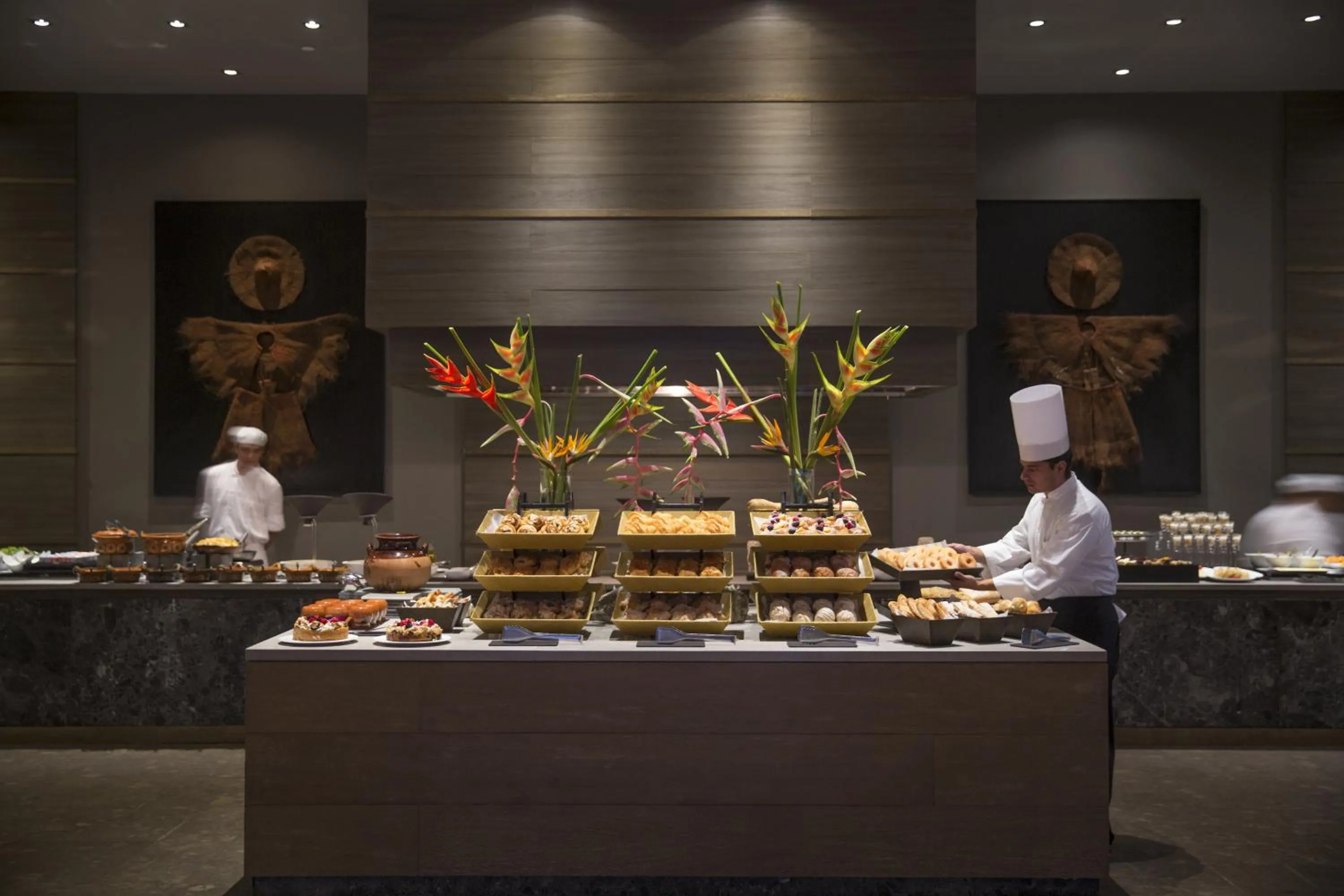 Restaurant/places to eat in NIZUC Resort & Spa