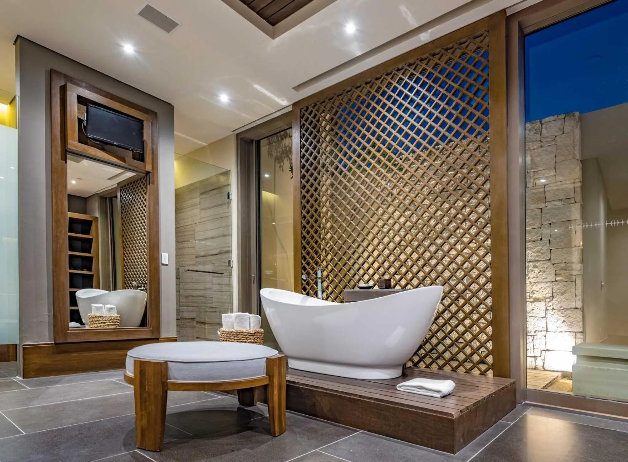 Bathroom in NIZUC Resort & Spa